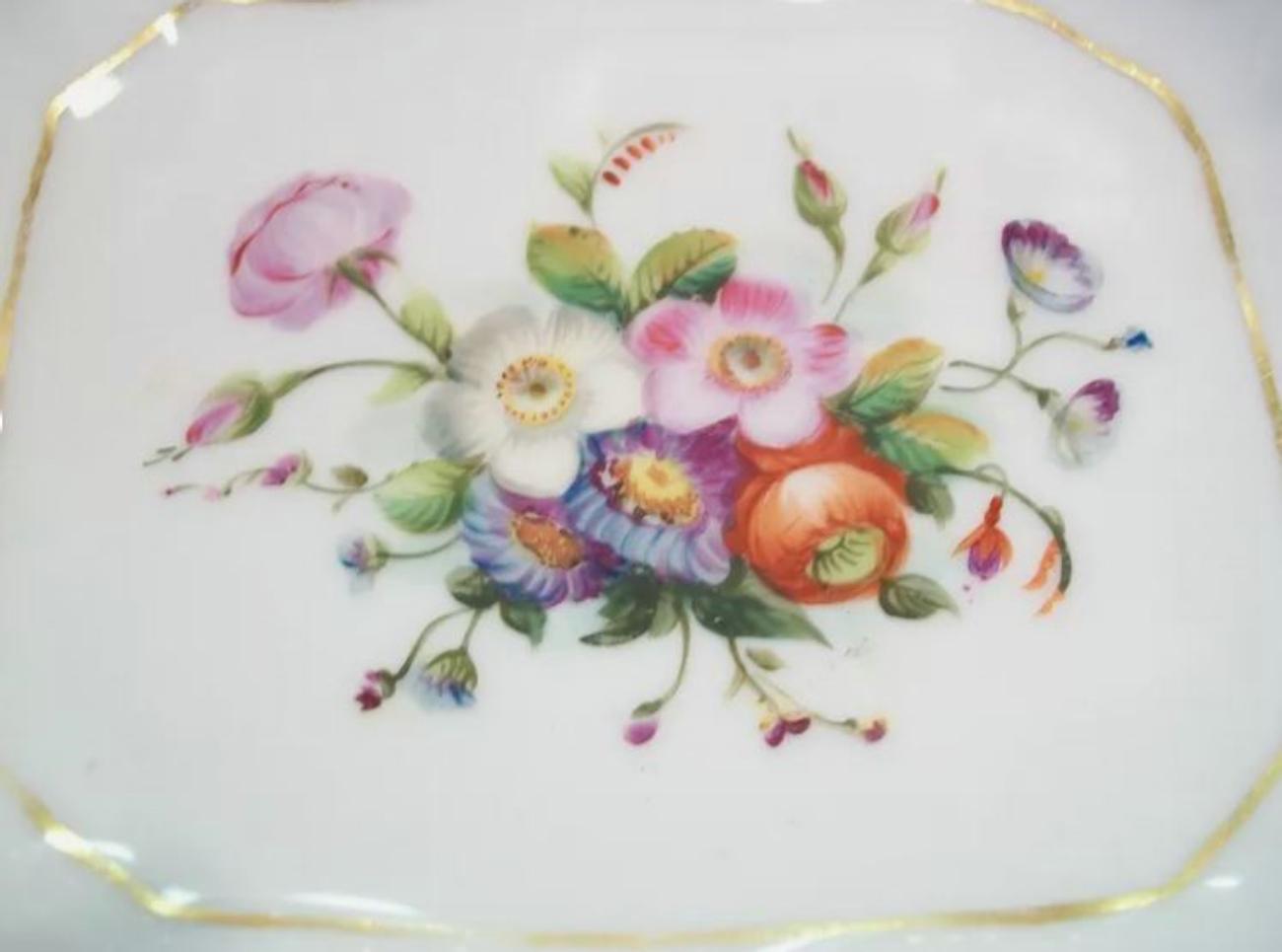 Antiguo Cuenco Central de Porcelana Pintado a Mano con Decoración Dorada - Reino Unido - S. XIX Inglés en venta