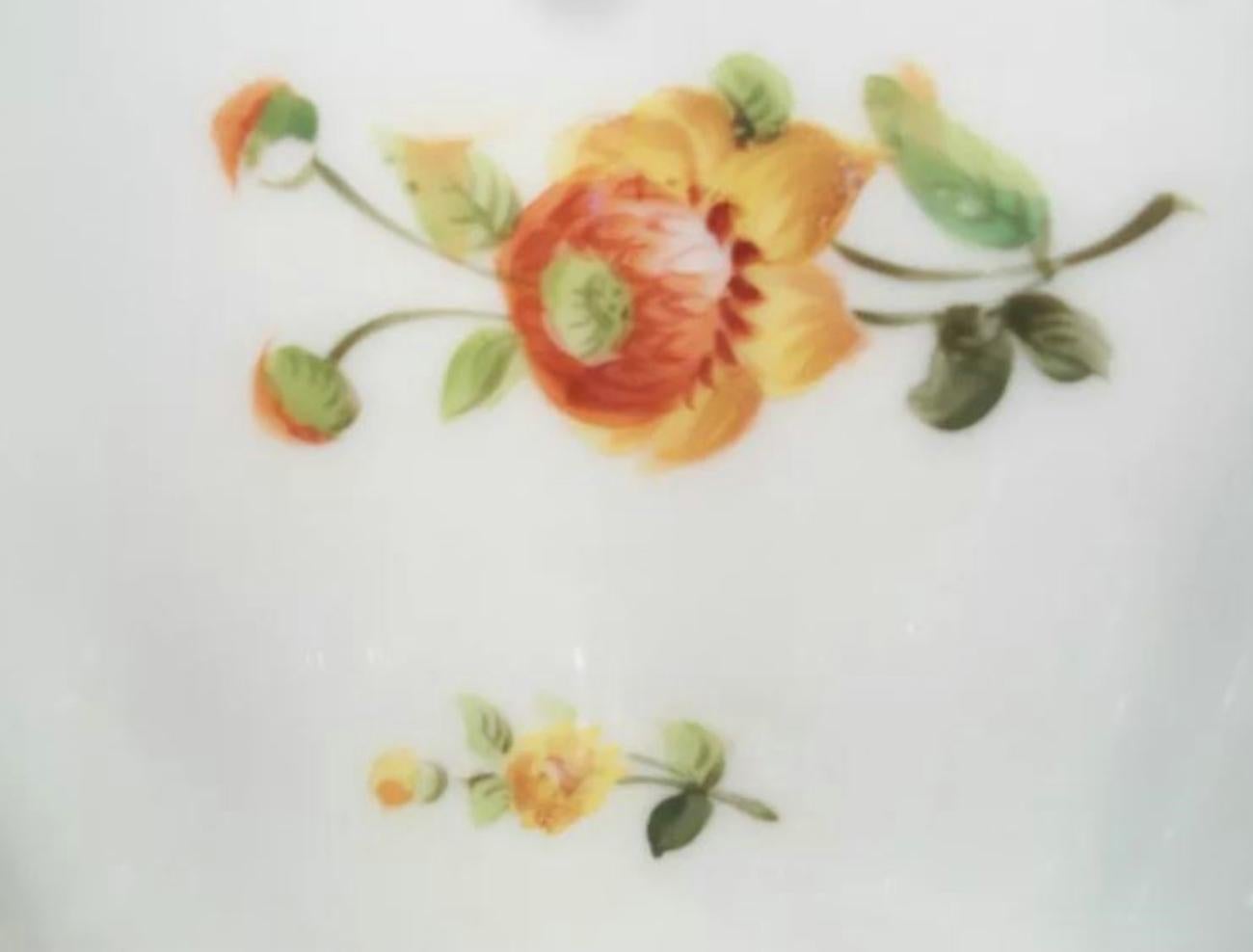 Antiguo Cuenco Central de Porcelana Pintado a Mano con Decoración Dorada - Reino Unido - S. XIX siglo XIX en venta