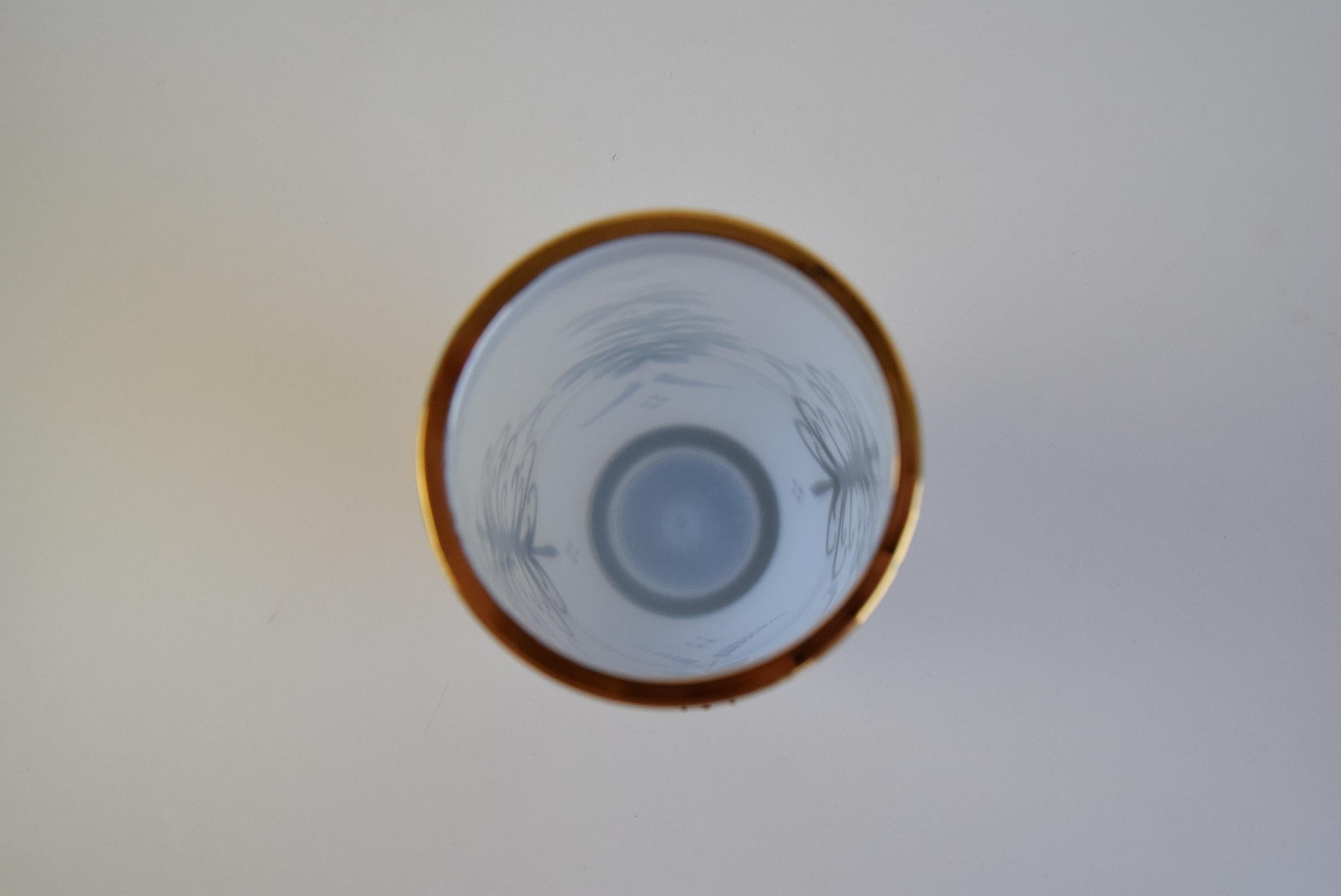 Antique Hand-Painted Porcelain Vase with Gold Gilding, Early 20th Century 1