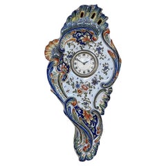 Antike handbemalte Wanduhr aus Fayence von Rouen