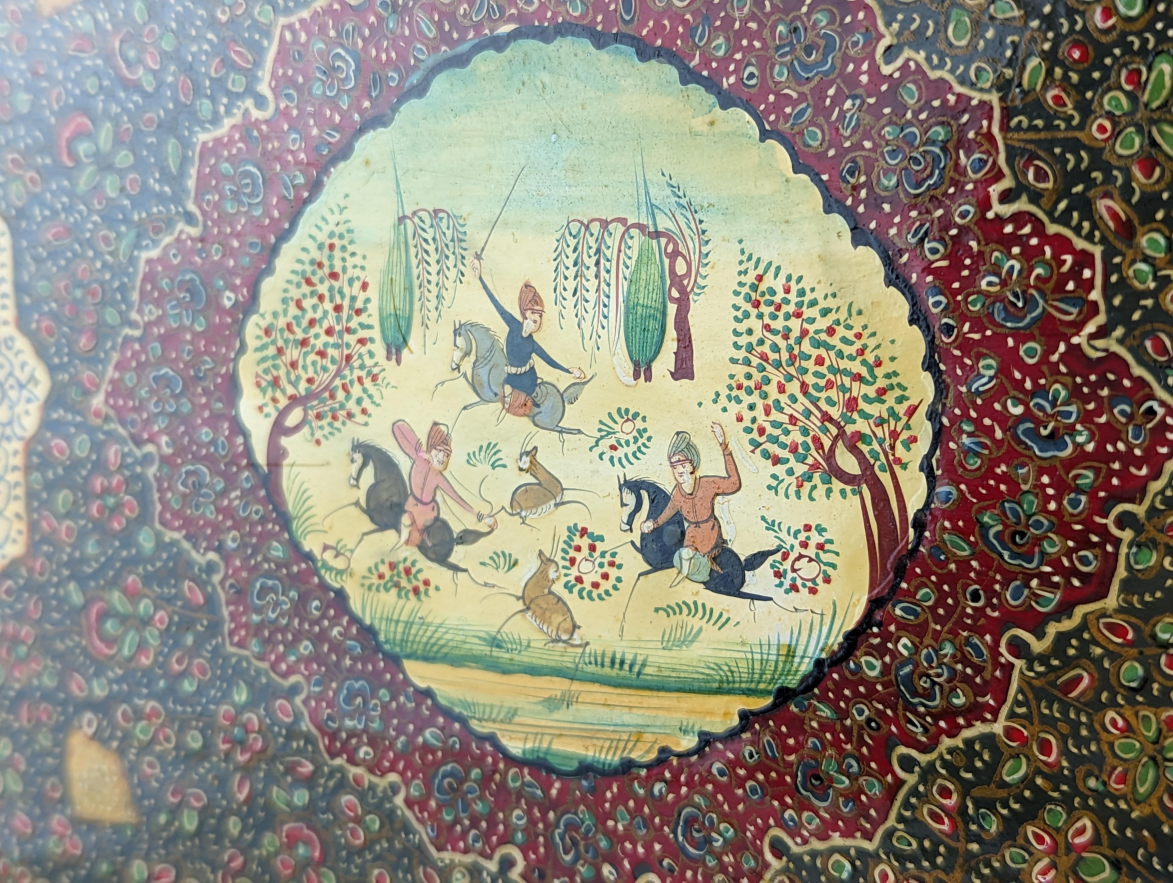 Antikes handbemaltes Qajar-Silberalbum (Persisch) im Angebot