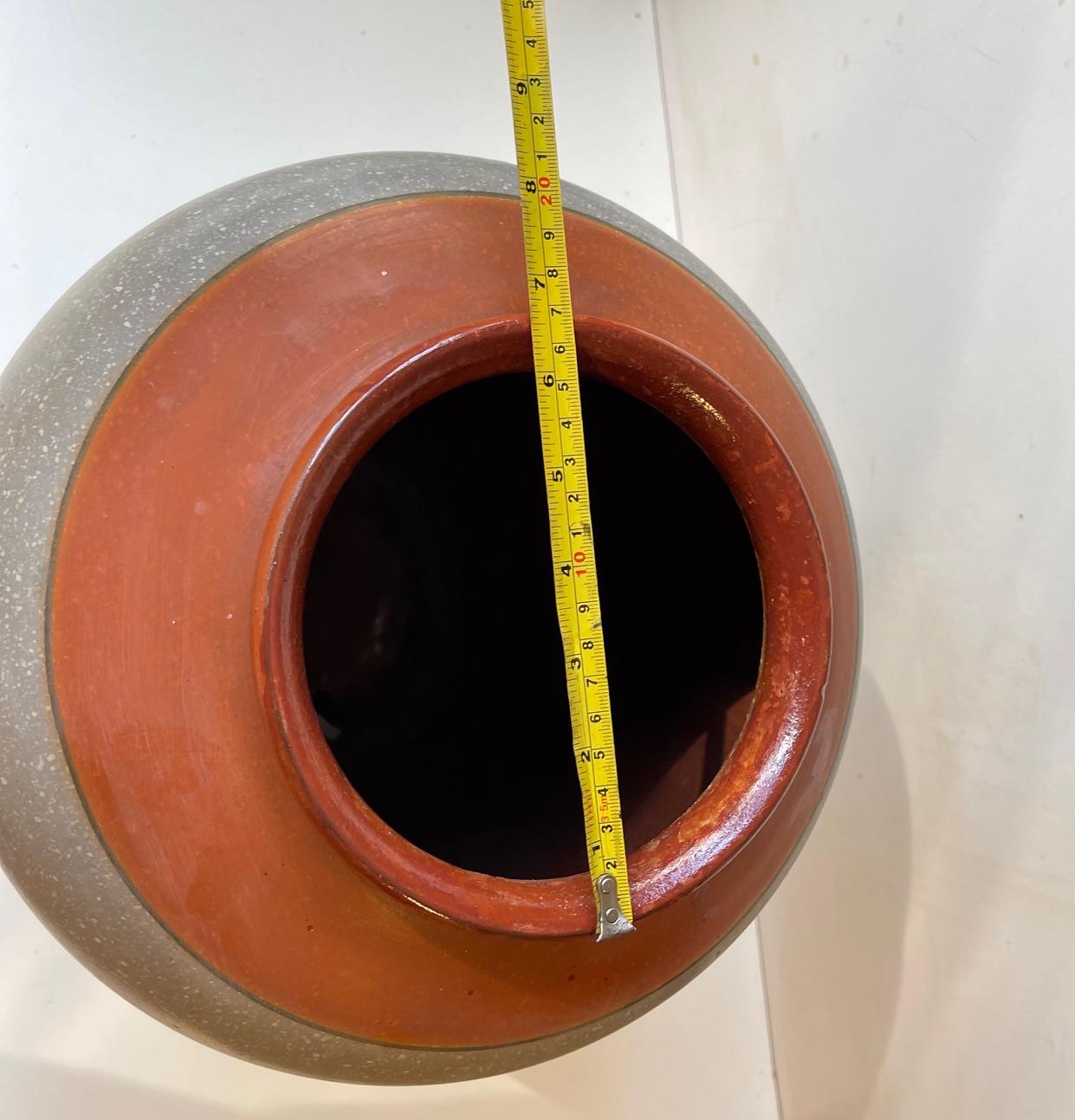 20ième siècle Vase de sol ancien en terre cuite peint à la main par Knabstrup, années 1920 en vente