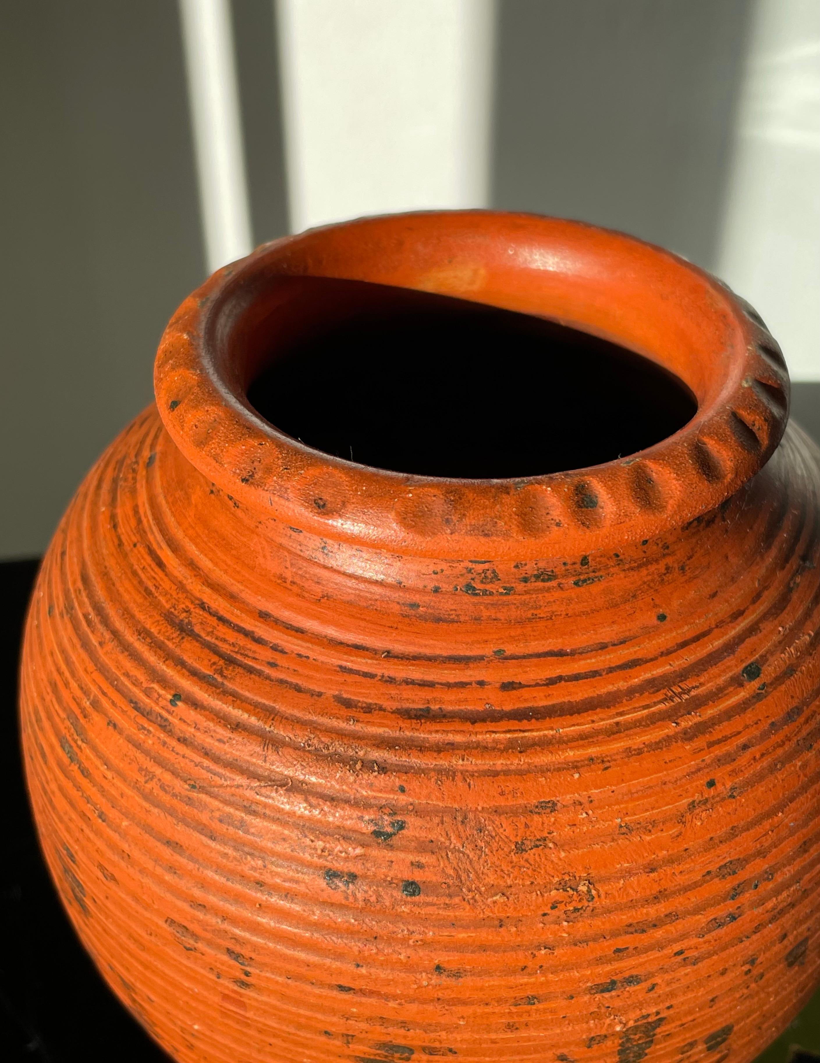Antique Hand-Thrown Matte Glazed Vase, Denmark, 1920s In Good Condition For Sale In Copenhagen, DK