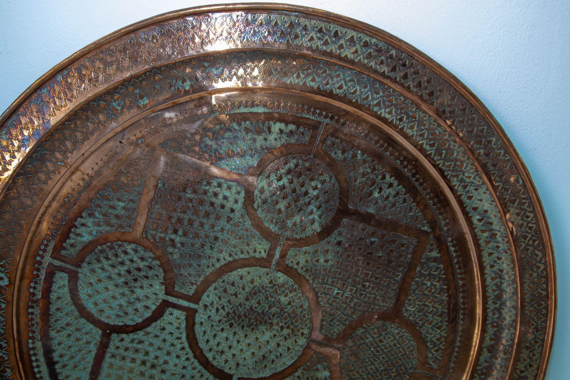 Antique Hand Tooled Oversized Moroccan Metal Copper Tray 38 in. D. Circa 1920's 8