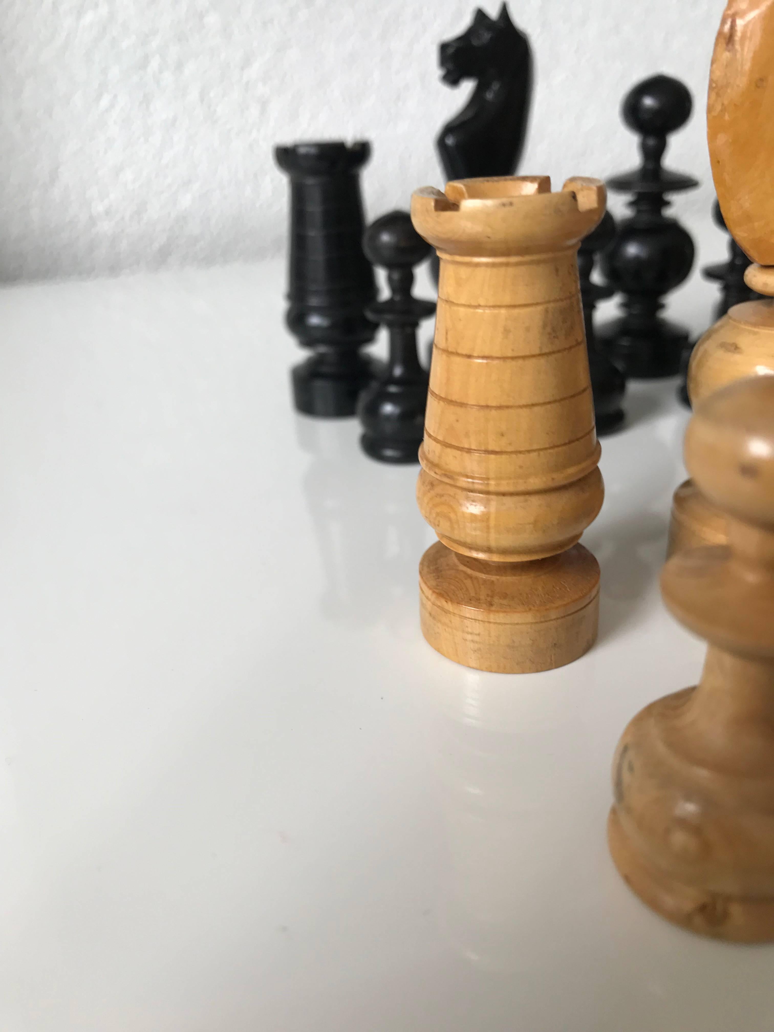 Antique Hand-Turned and Quality Carved Boxwood Chess Pieces/Set 1