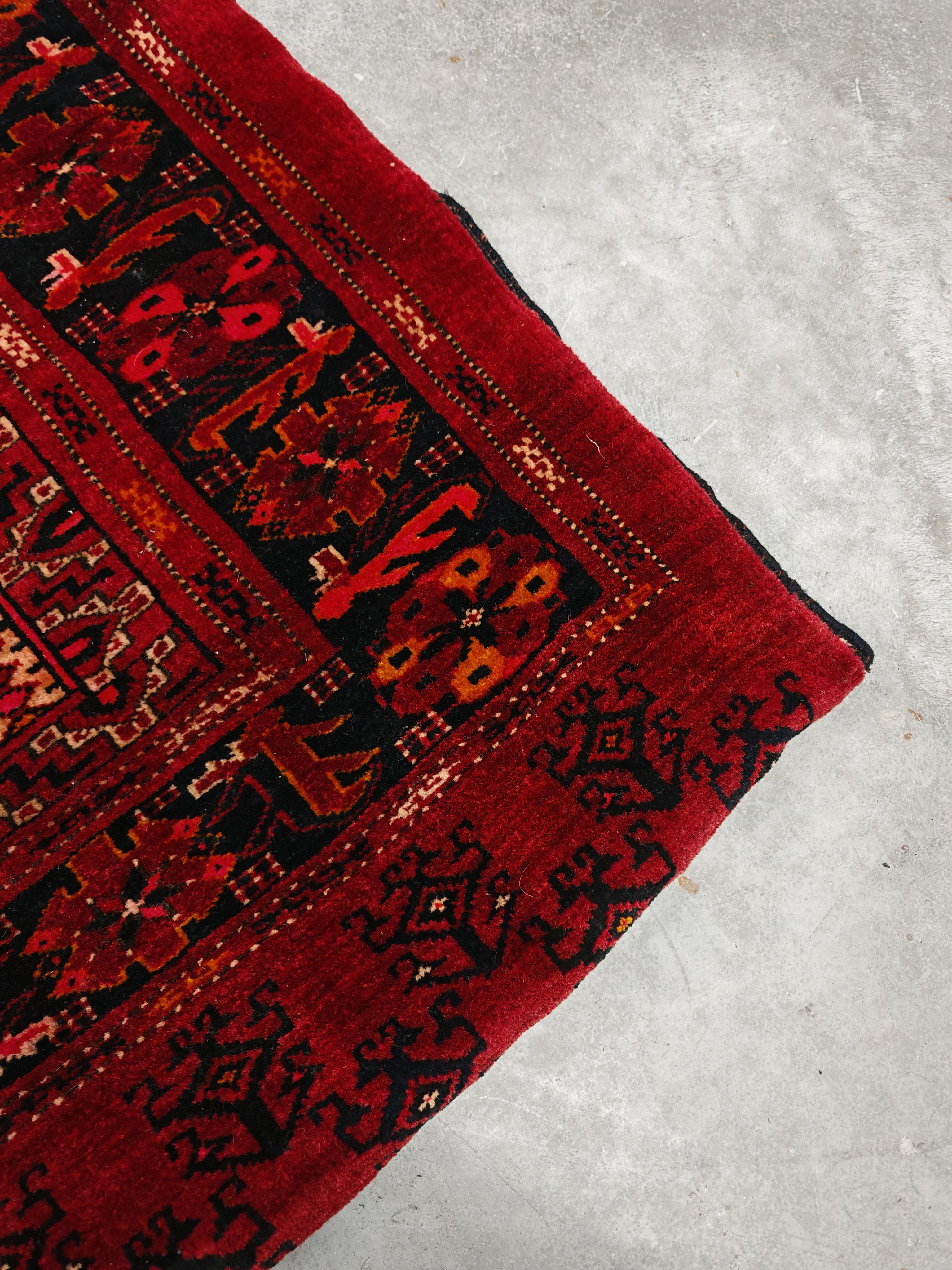 Antico Beshir Chuval afgano tessuto a mano, Ersari Tribe, XIX secolo in vendita 1