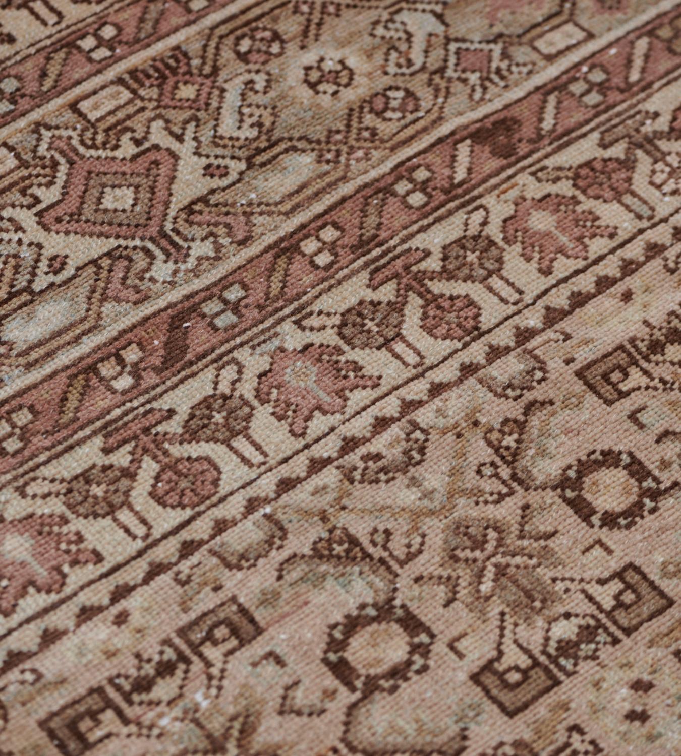 Antiker handgewebter persischer Malayer-Teppich aus brauner Wolle mit Herati-Muster 10'8 