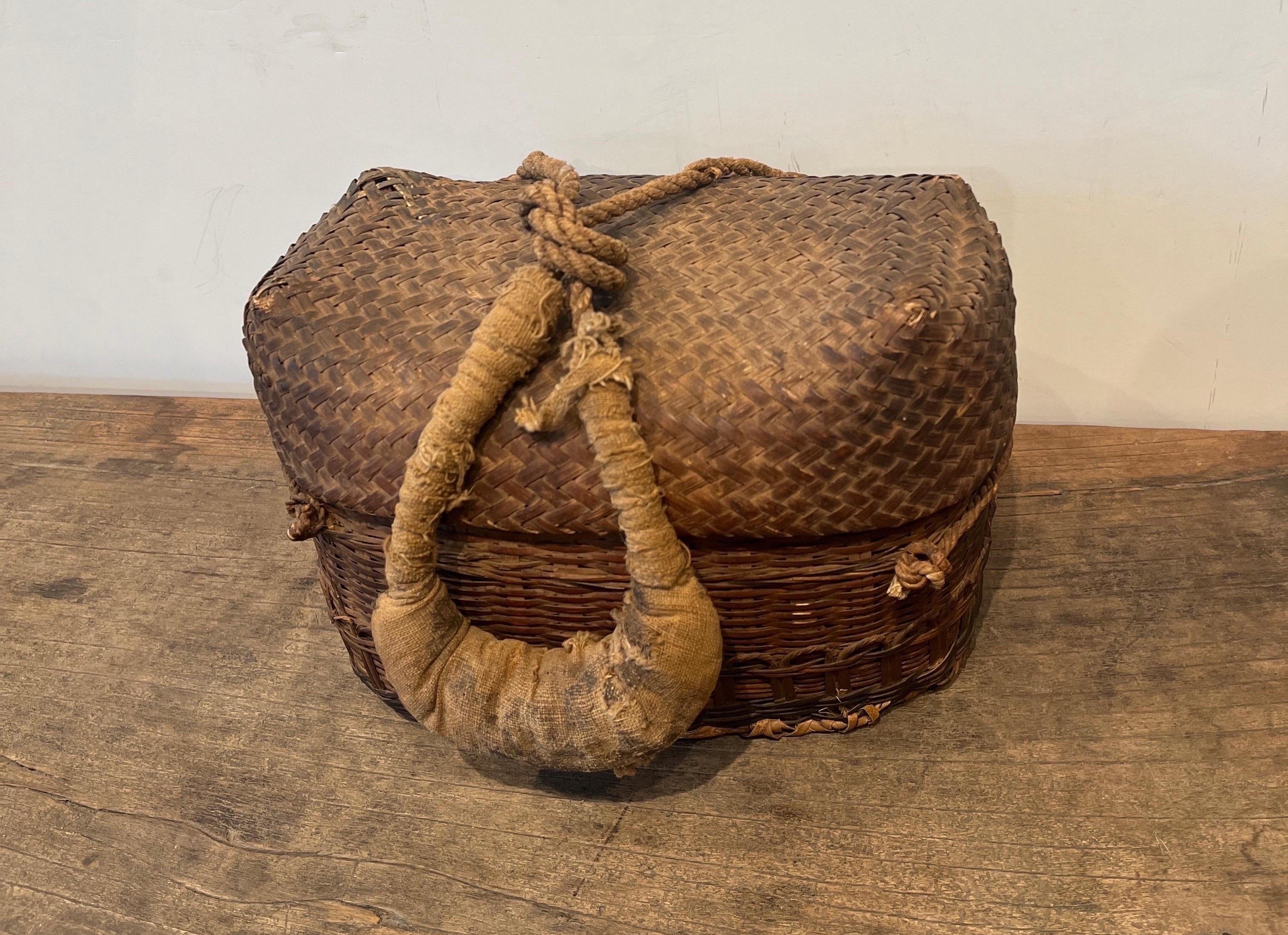 Antique Hand Woven Chinese Covered Basket With Cloth Handle For Sale 1