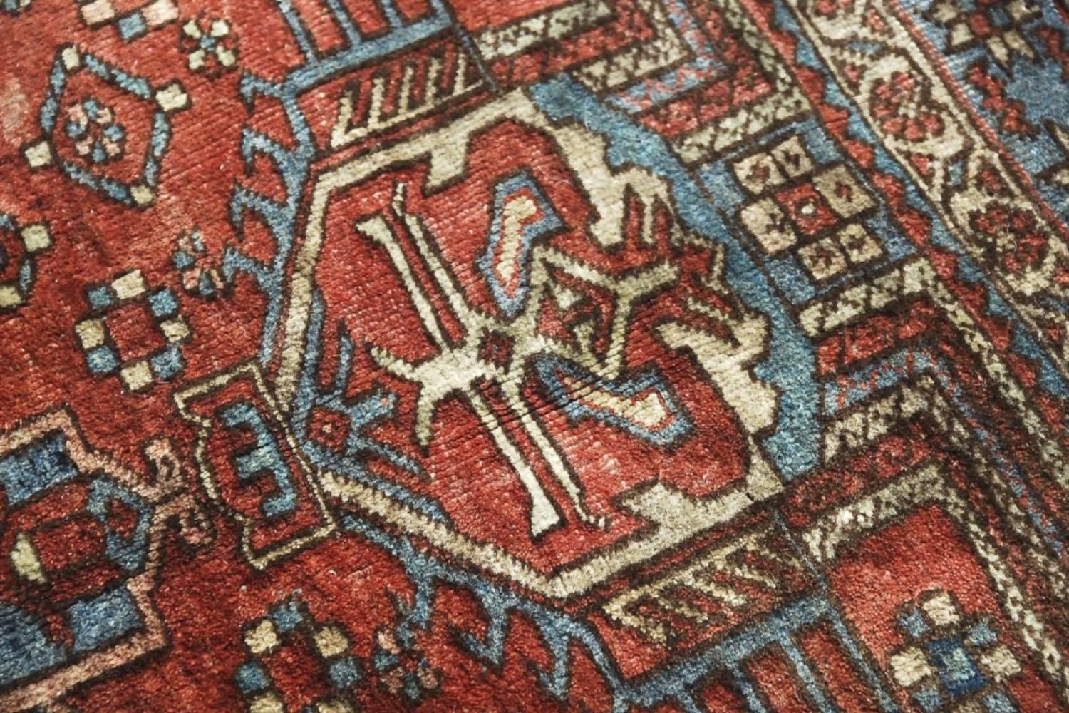 Autre Ancien tapis Heriz du Moyen-Orient tissé à la main, années 1920 en vente