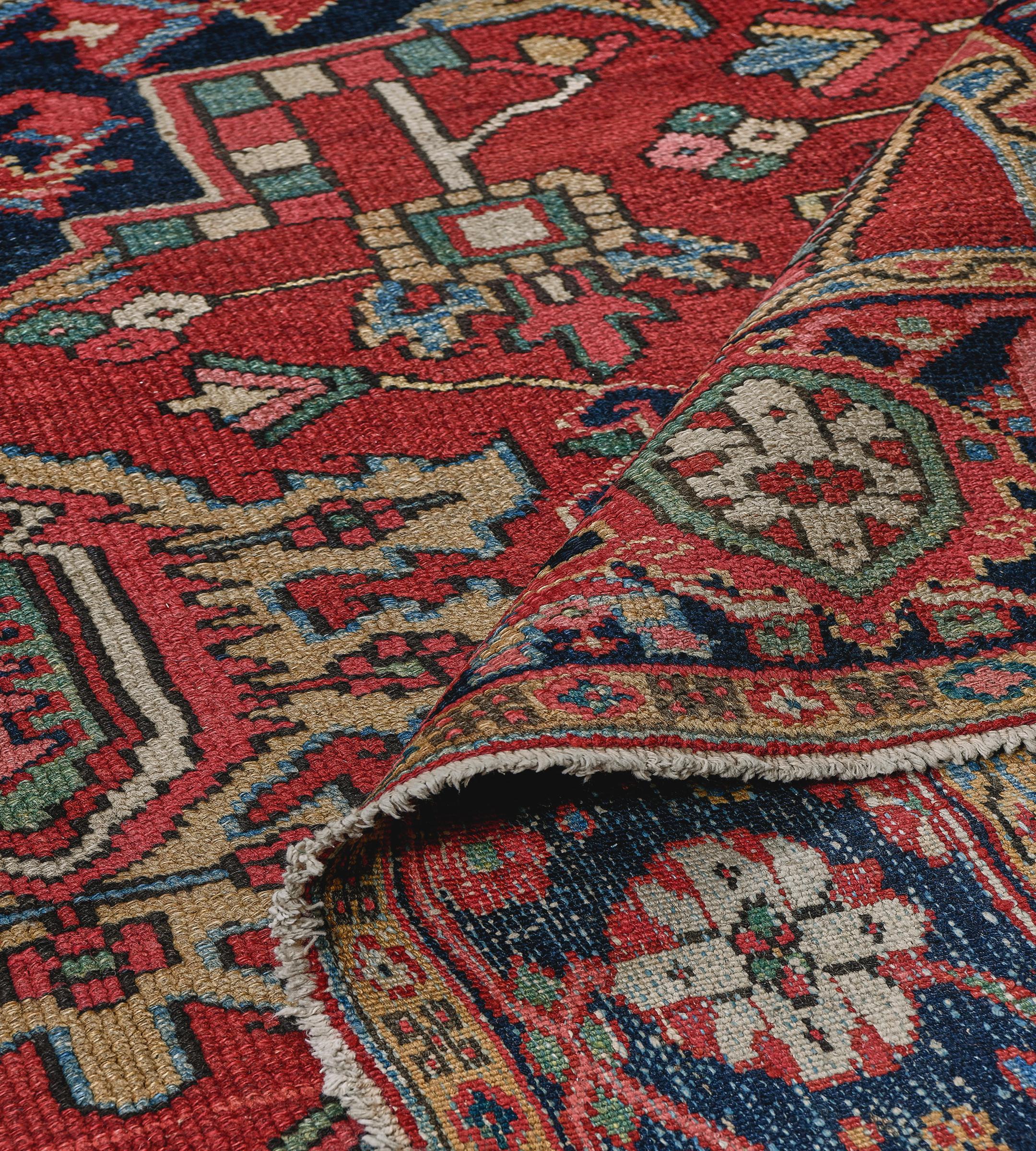 Antique Hand-Woven Persian Heriz Rug 8'5