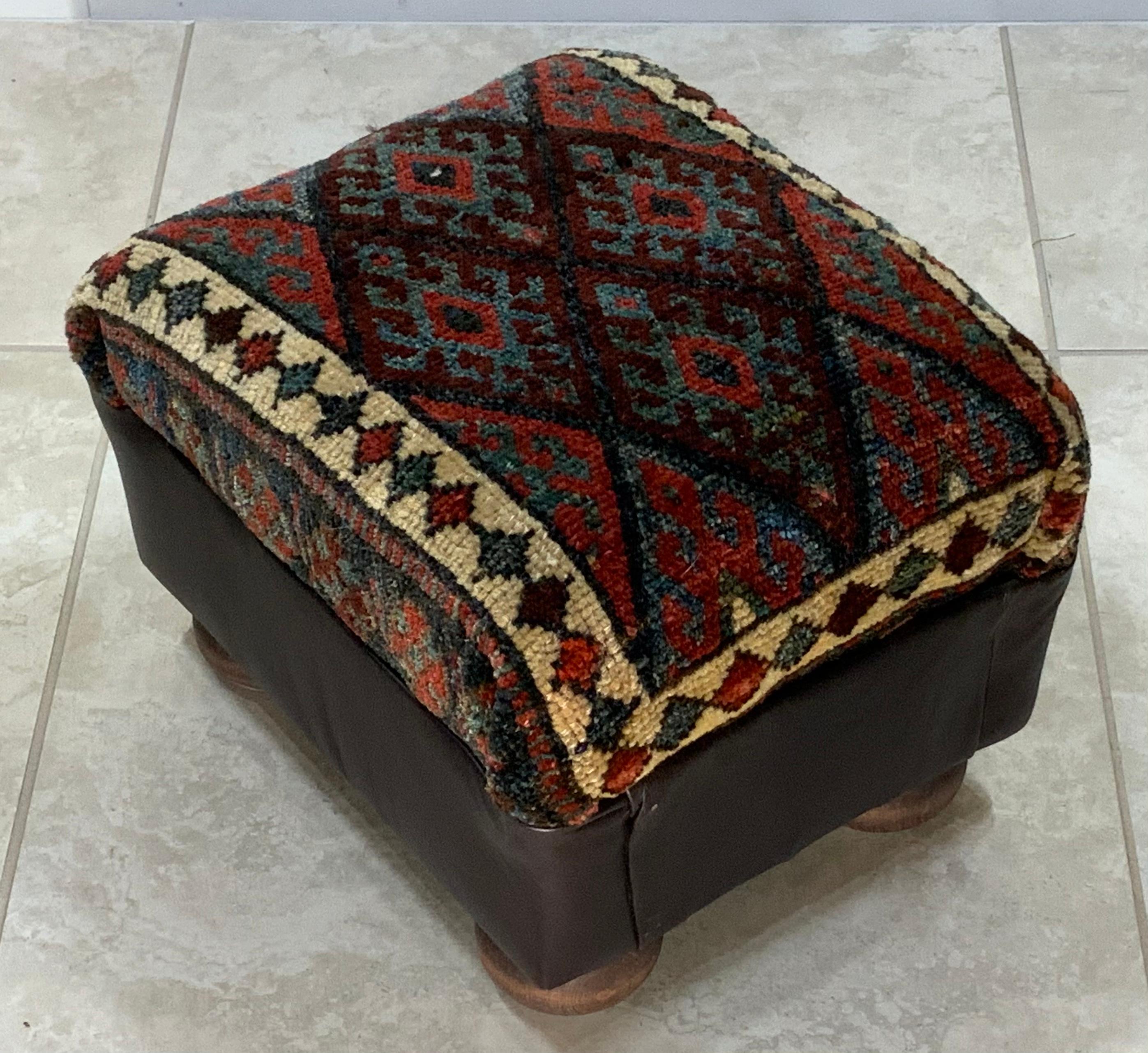 Antique Hand Woven Rug Upholstered Foot Stool In Good Condition For Sale In Delray Beach, FL
