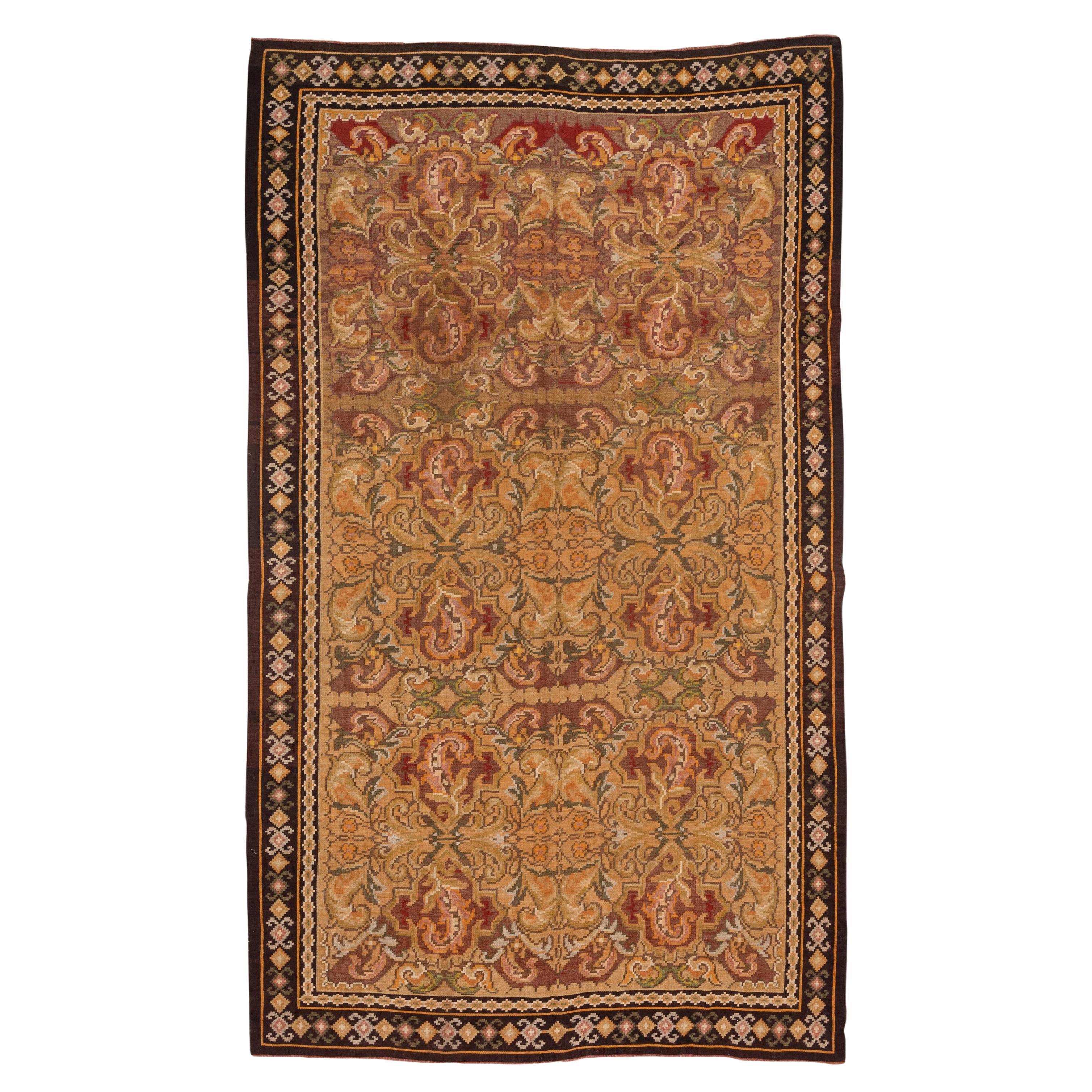 Antiker handgewebter russischer Besserabian-Teppich, um 1900
