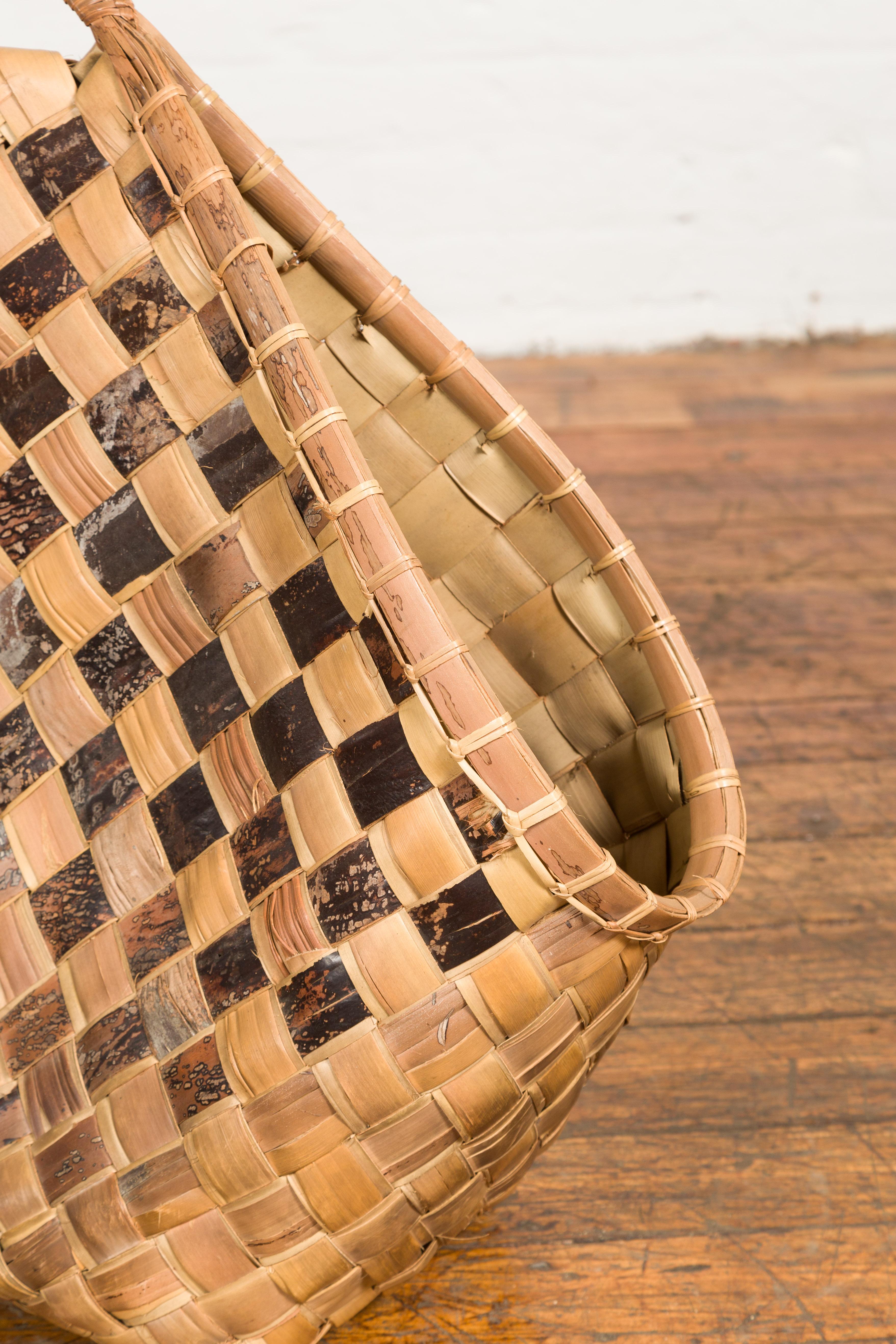 Antique Hand Woven Rustic Karagumoy Filipino Two Toned Grain Basket  For Sale 1