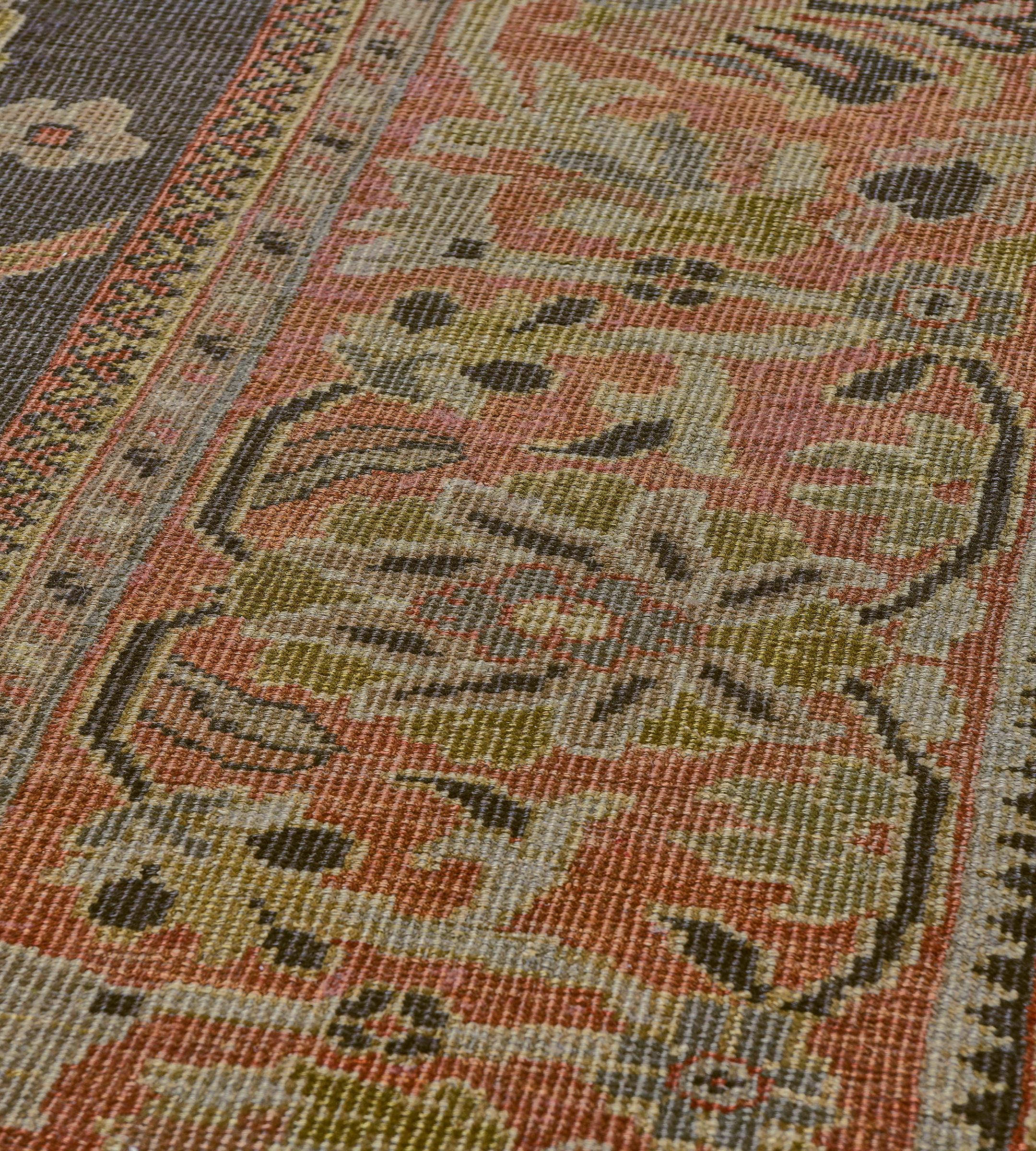 Antique Hand-Woven Wool Floral and Paisley Authentic Persian Sultanabad Rug For Sale 3