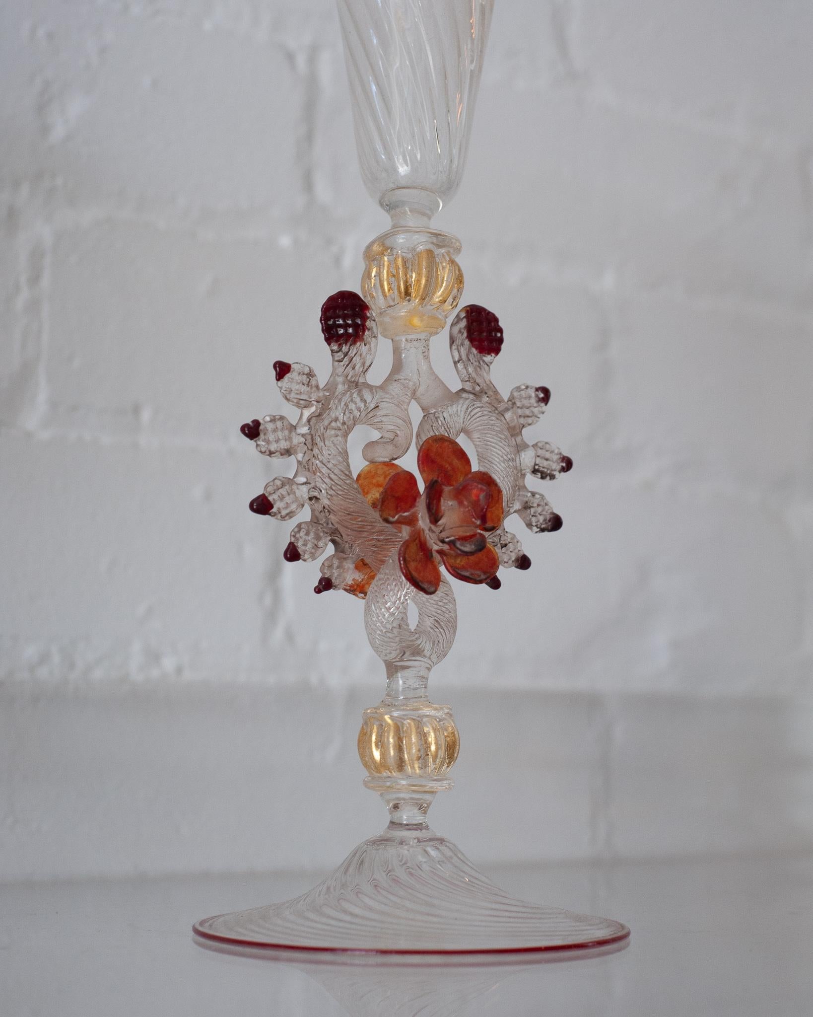 Antique Hand Blown Clear, Red and Orange Murano Glass Flute with Gilded Detail In Good Condition For Sale In Toronto, ON