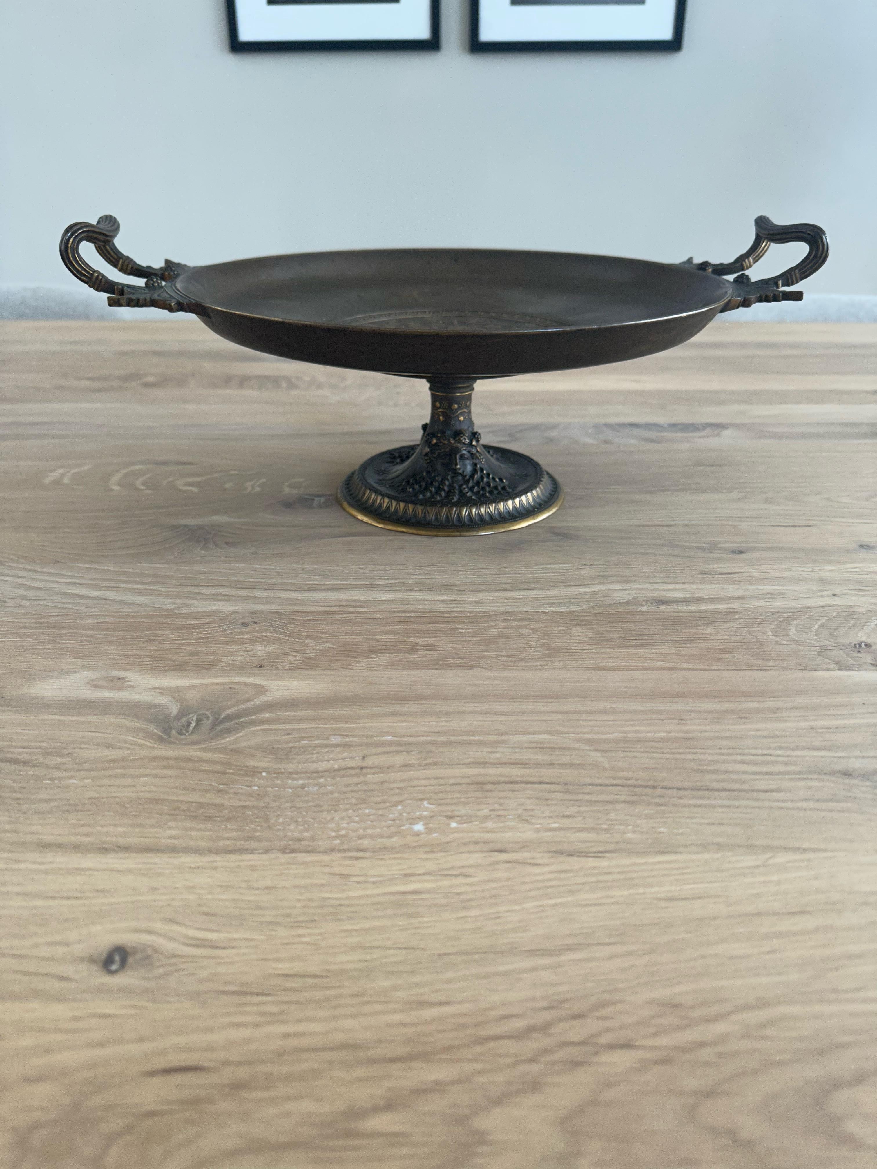 Bol de centre de table en bronze ancien fabriqué à la main par F. Levillain & Barbedienne en vente 7
