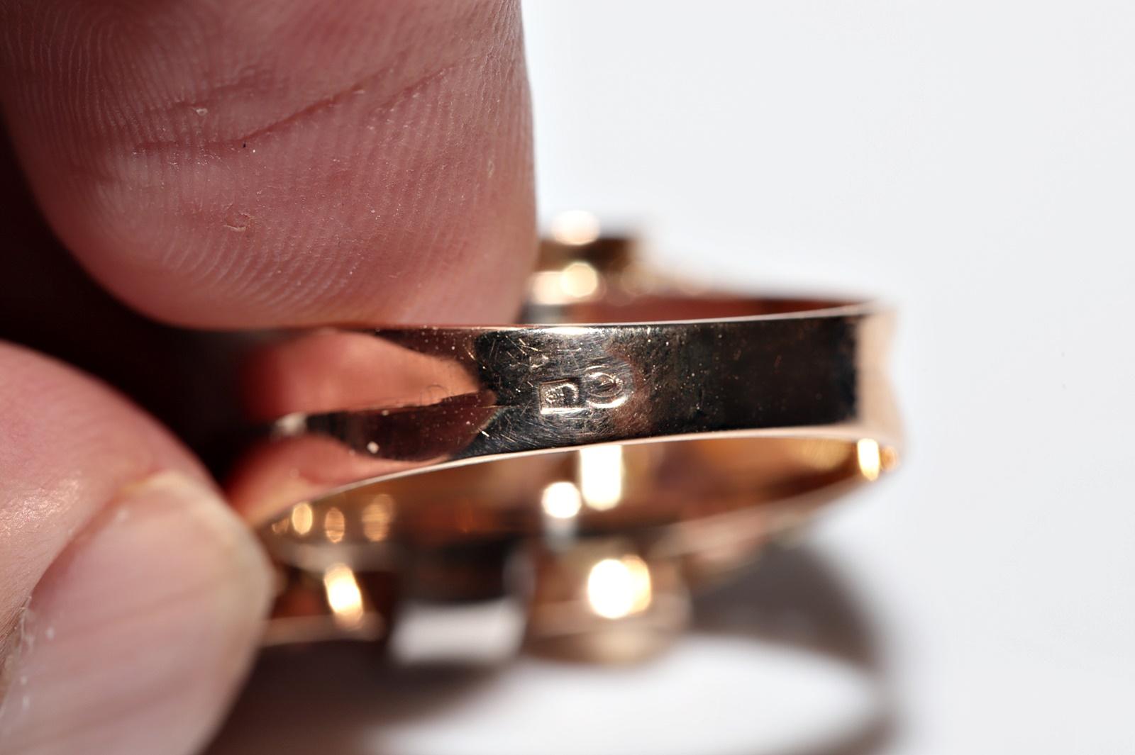 Antique Handcrafted  Circa 1900s 18k Gold Natural Old Cut Diamond Tank Ring For Sale 9