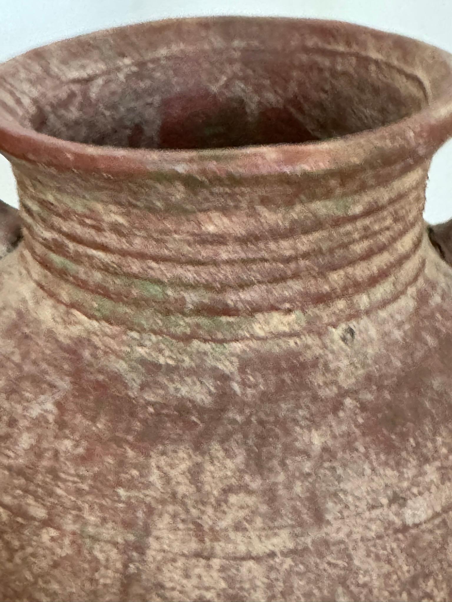 Cotto Antico vaso artigianale di terracotta Amphora con manici Looping in vendita