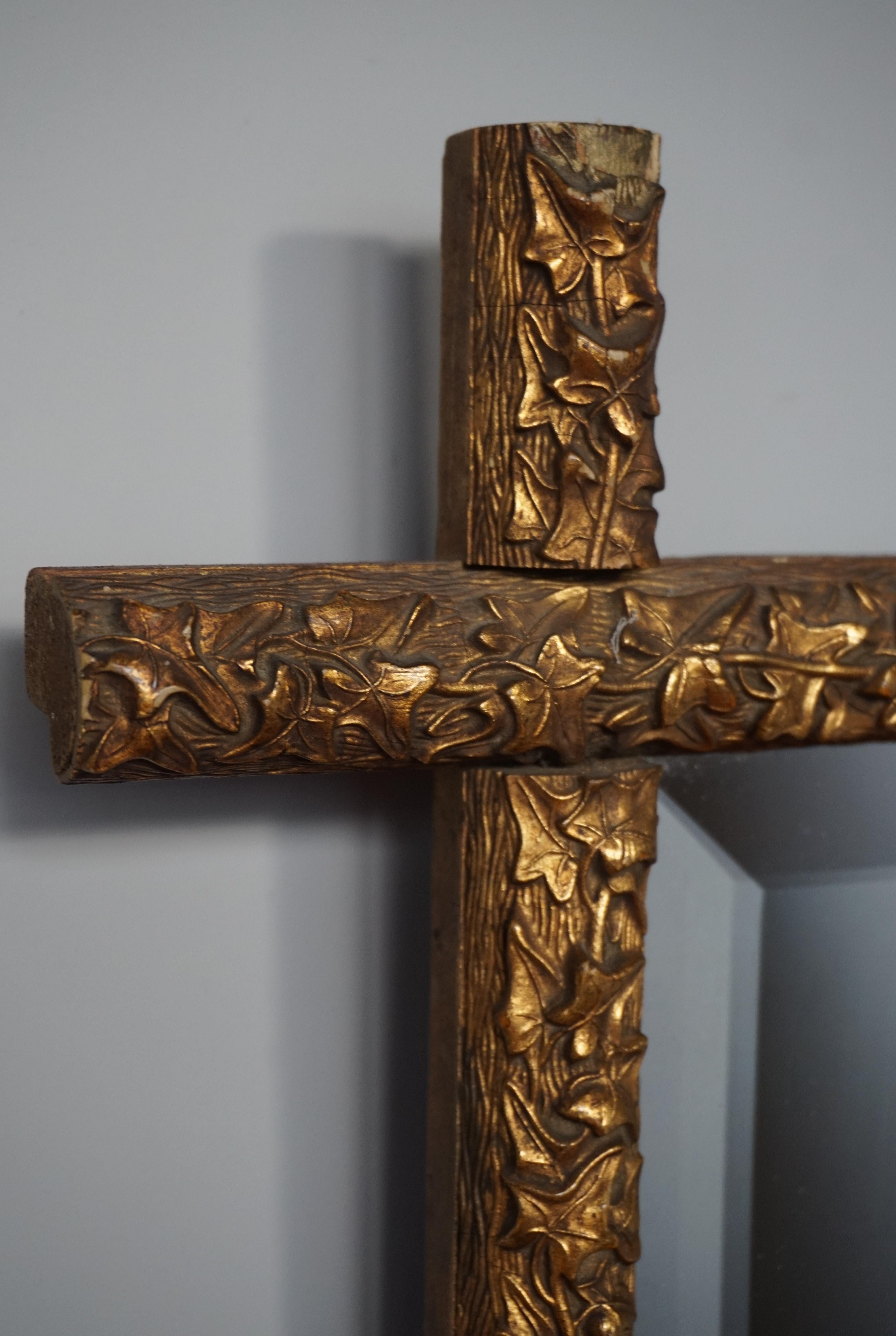European Antique Handcrafted Gothic Revival Gilt Leafs on Wooden Frame 1880s Cross Mirror For Sale
