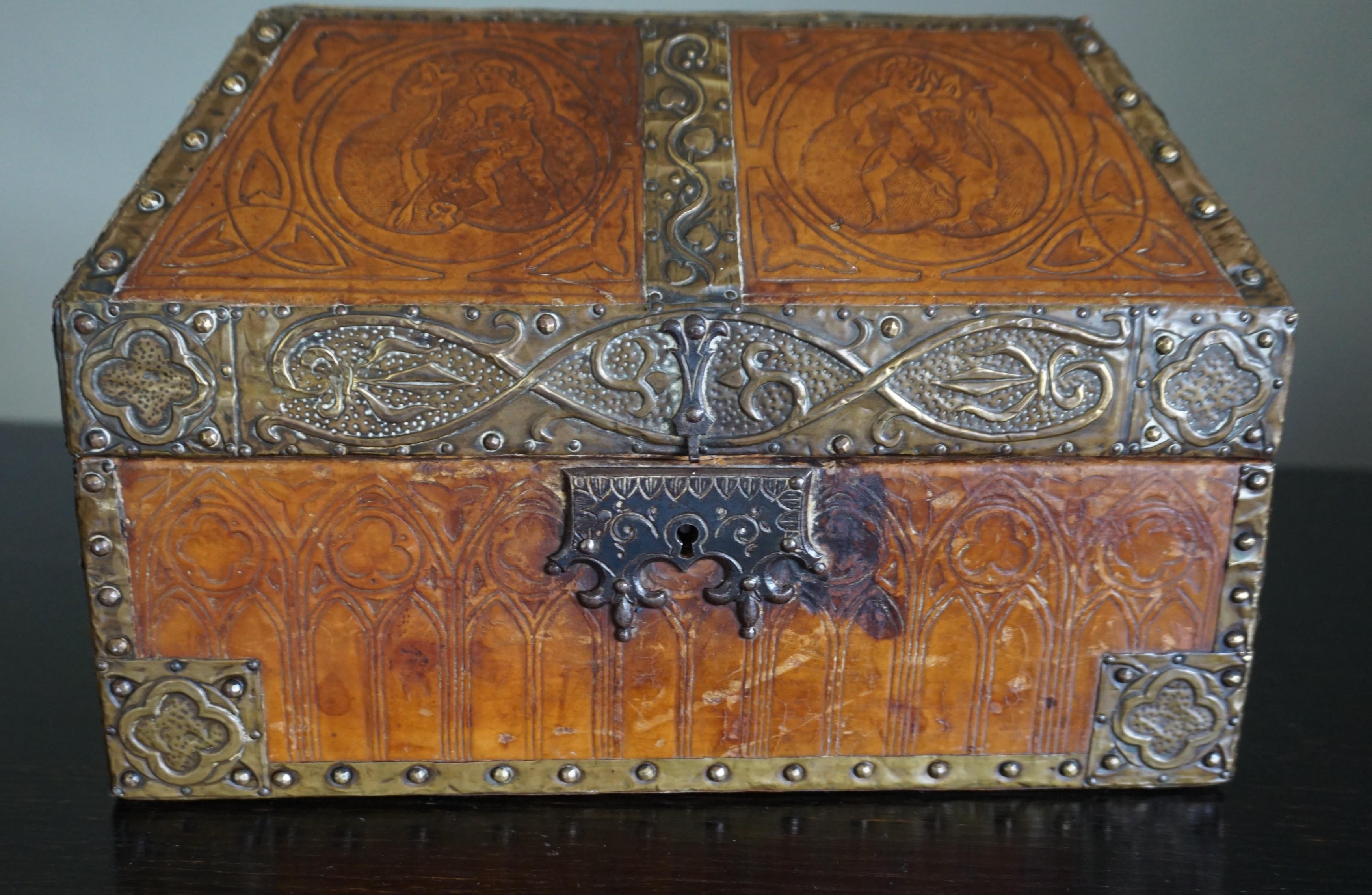 Beautiful and rare Gothic Revival box from France. 

If you are a collector of antique boxes or if you are looking for an extraordinary jewelry box to grace your vanity or dressing table then this quality made specimen in the Gothic Style could be