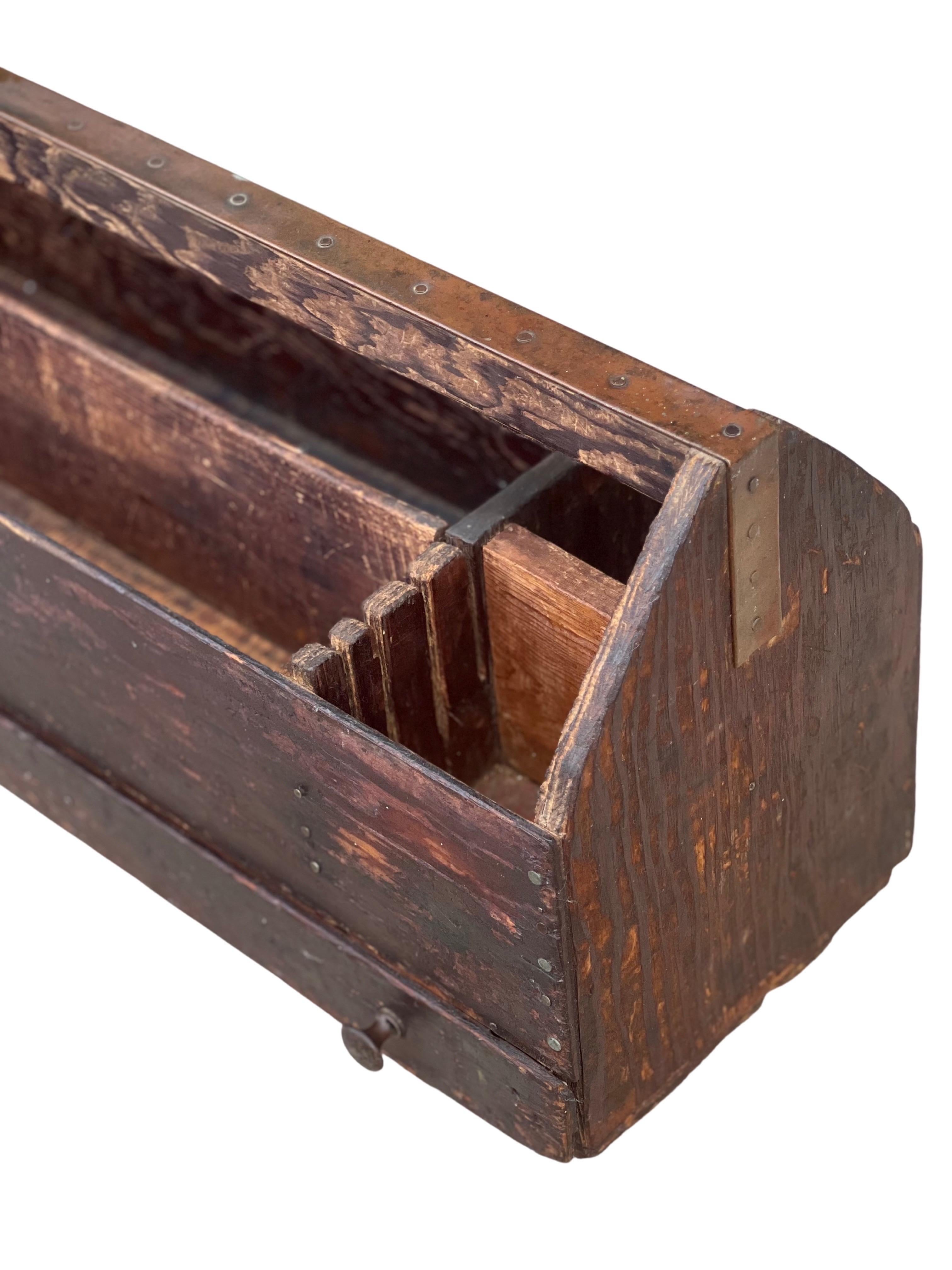 Antique Handcrafted Primitive Pine Tool Carrier or All-Purpose Caddy with Drawer For Sale 4