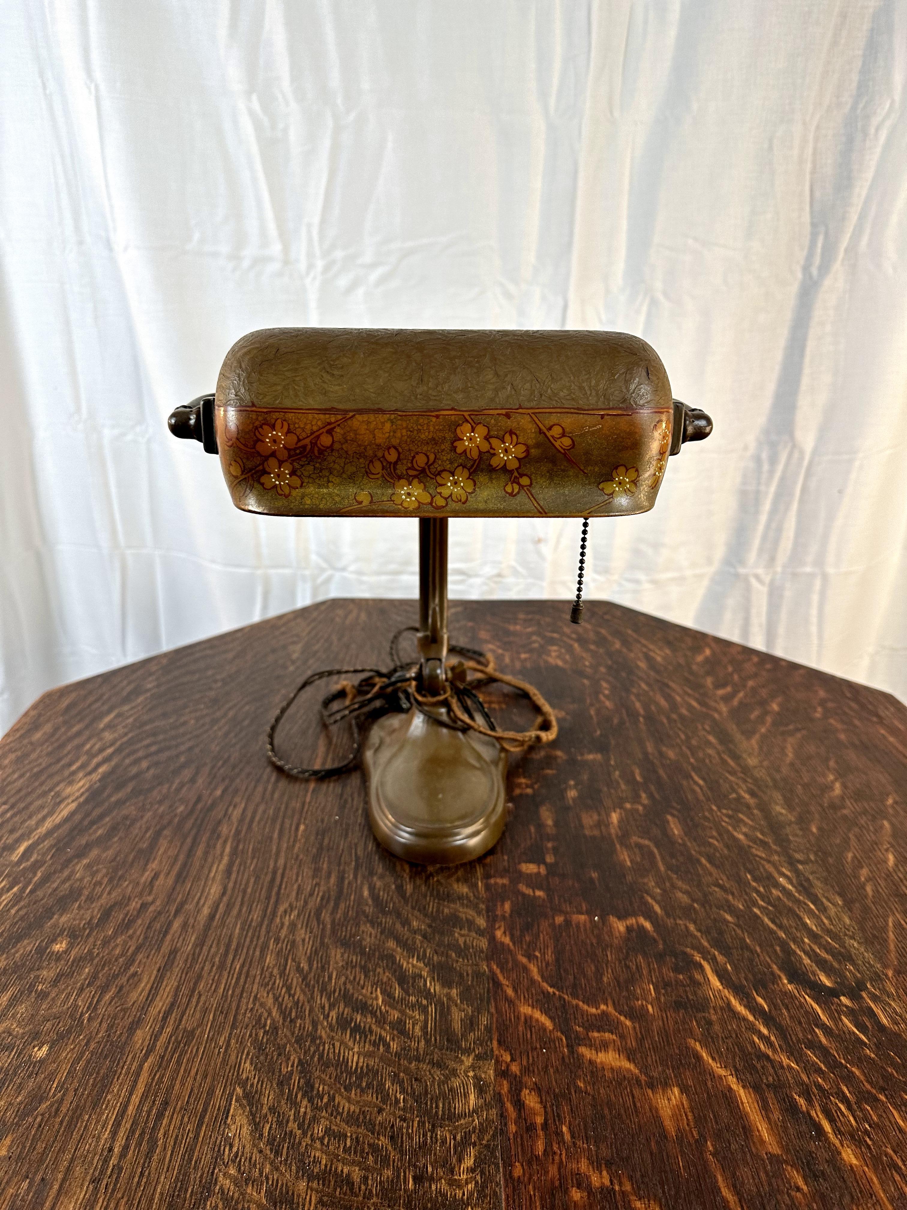 Arts and Crafts Lampada da tavolo/scrivania antica Handel - ERA STICKLEY - W2339 in vendita