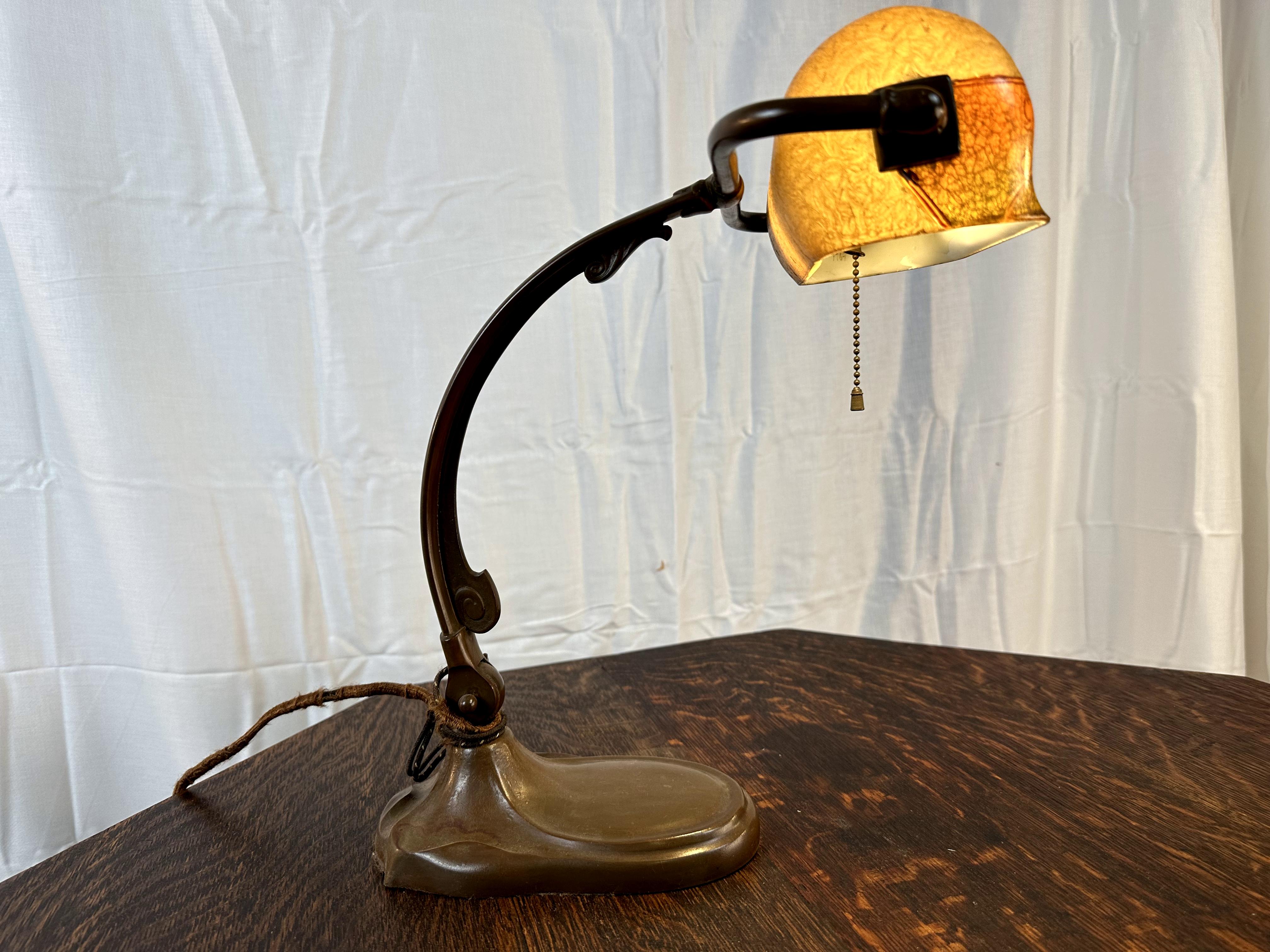 Lampada da tavolo/scrivania antica Handel - ERA STICKLEY - W2339 In condizioni ottime in vendita a Shamokin Dam, PA