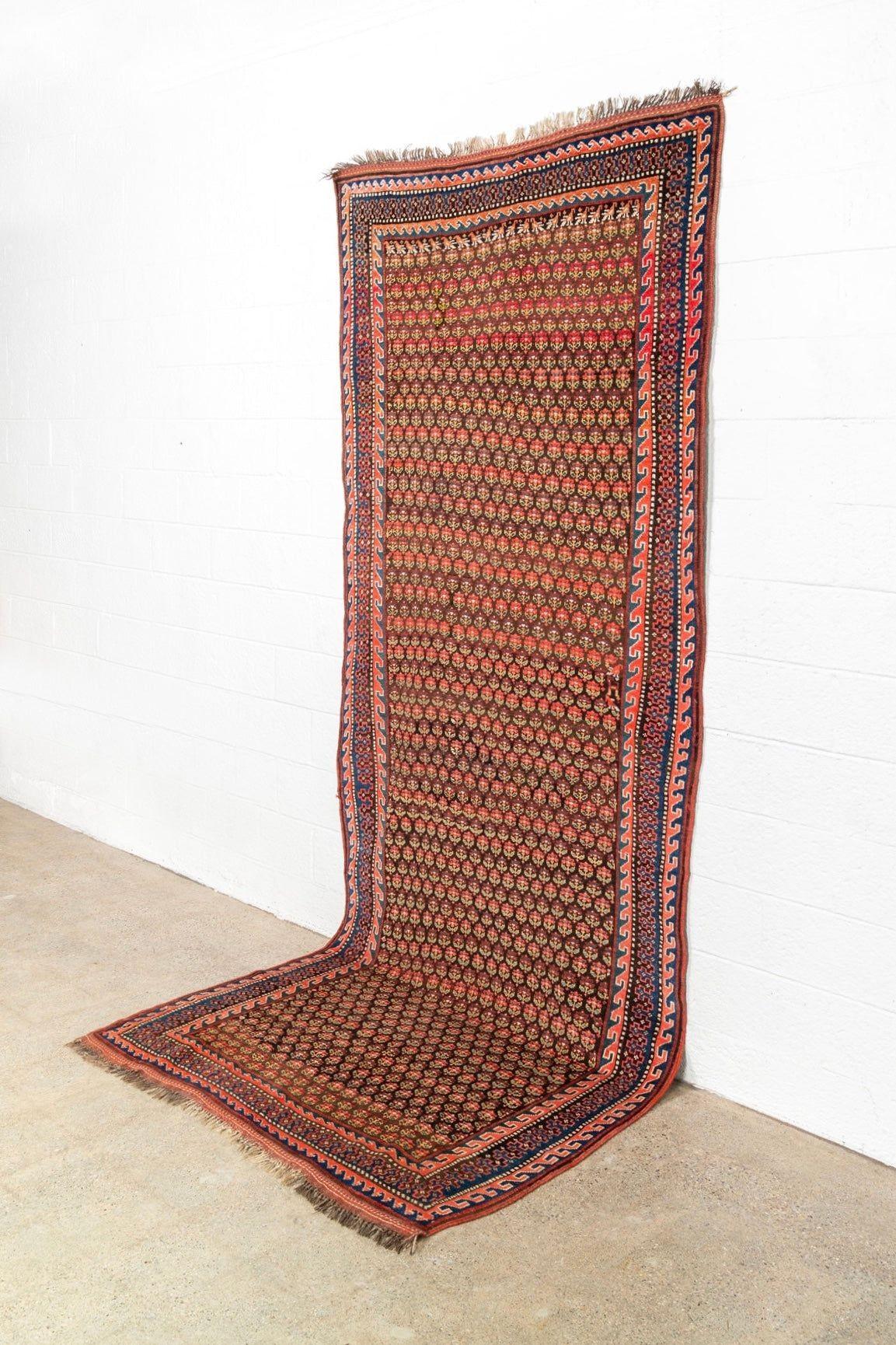 Tribale Tappeto antico fatto a mano curdo rosso e rosa Runner 6x11 in vendita