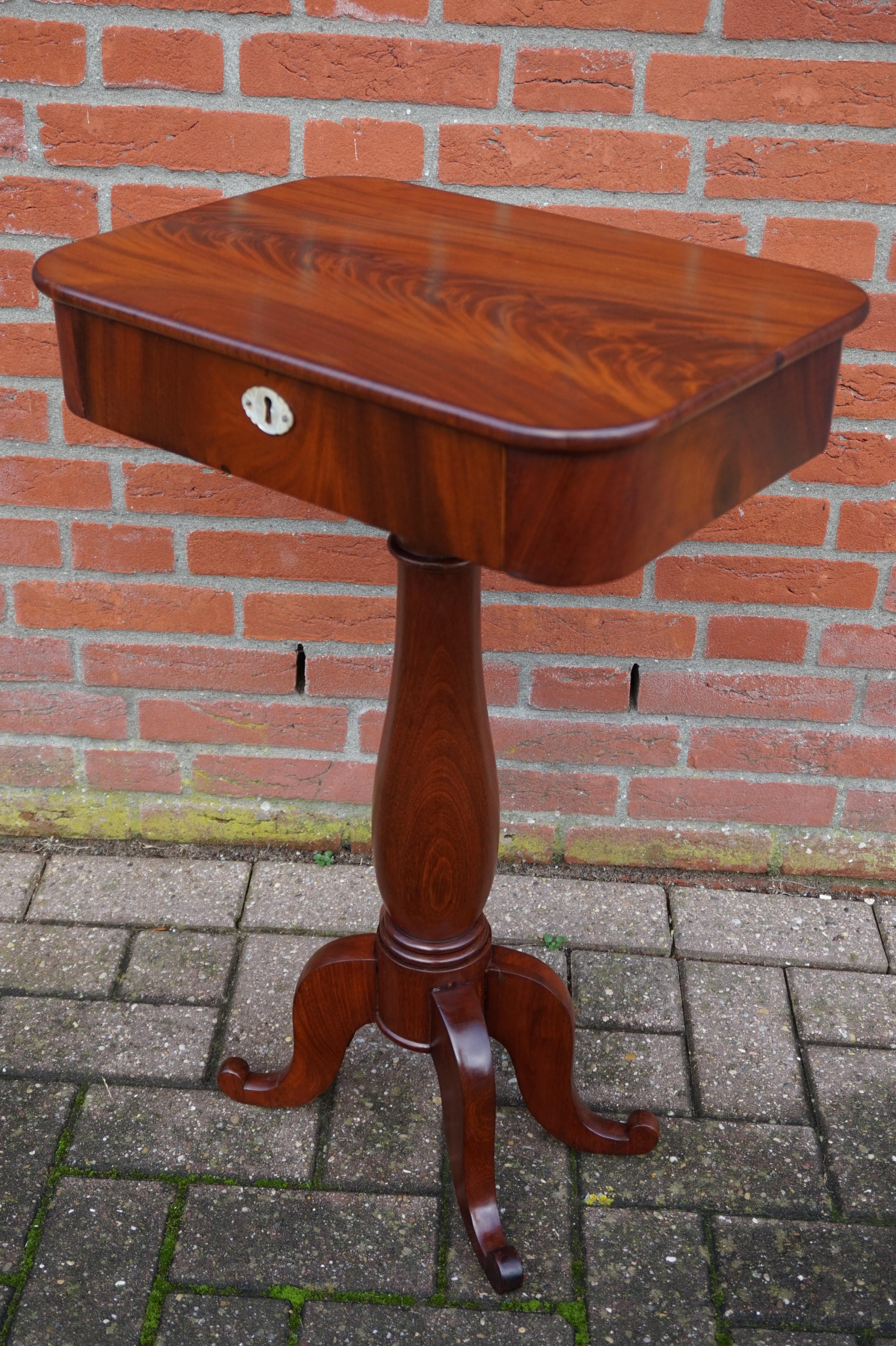 Handmade Antique Nutwood Workman's Table / Sewing Cabinet / Side table w. Drawer For Sale 11