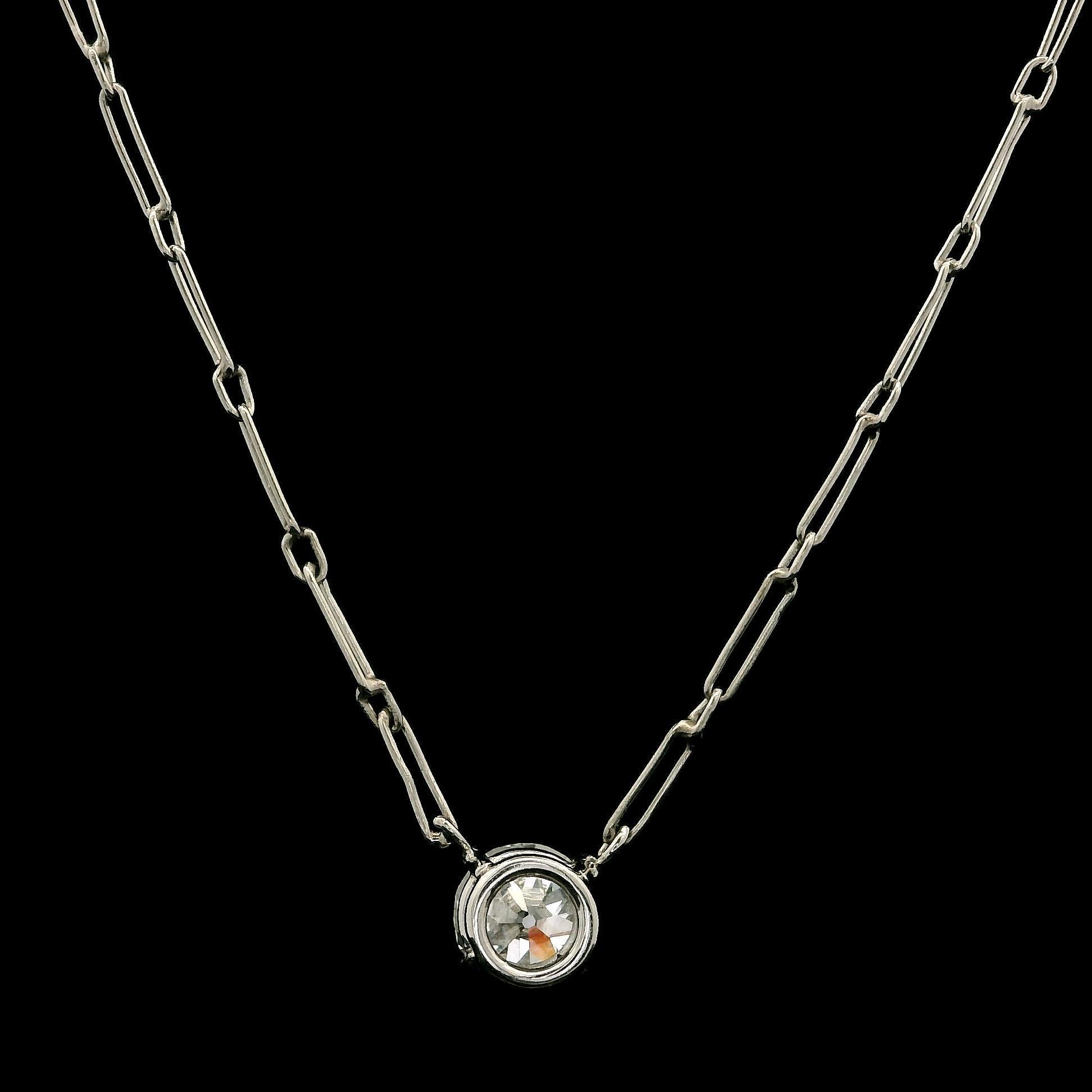 Collar Colgante Solitario Antiguo de Platino Hecho a Mano GIA 0.51ct Diamante Antiguo Corte europeo antiguo en venta