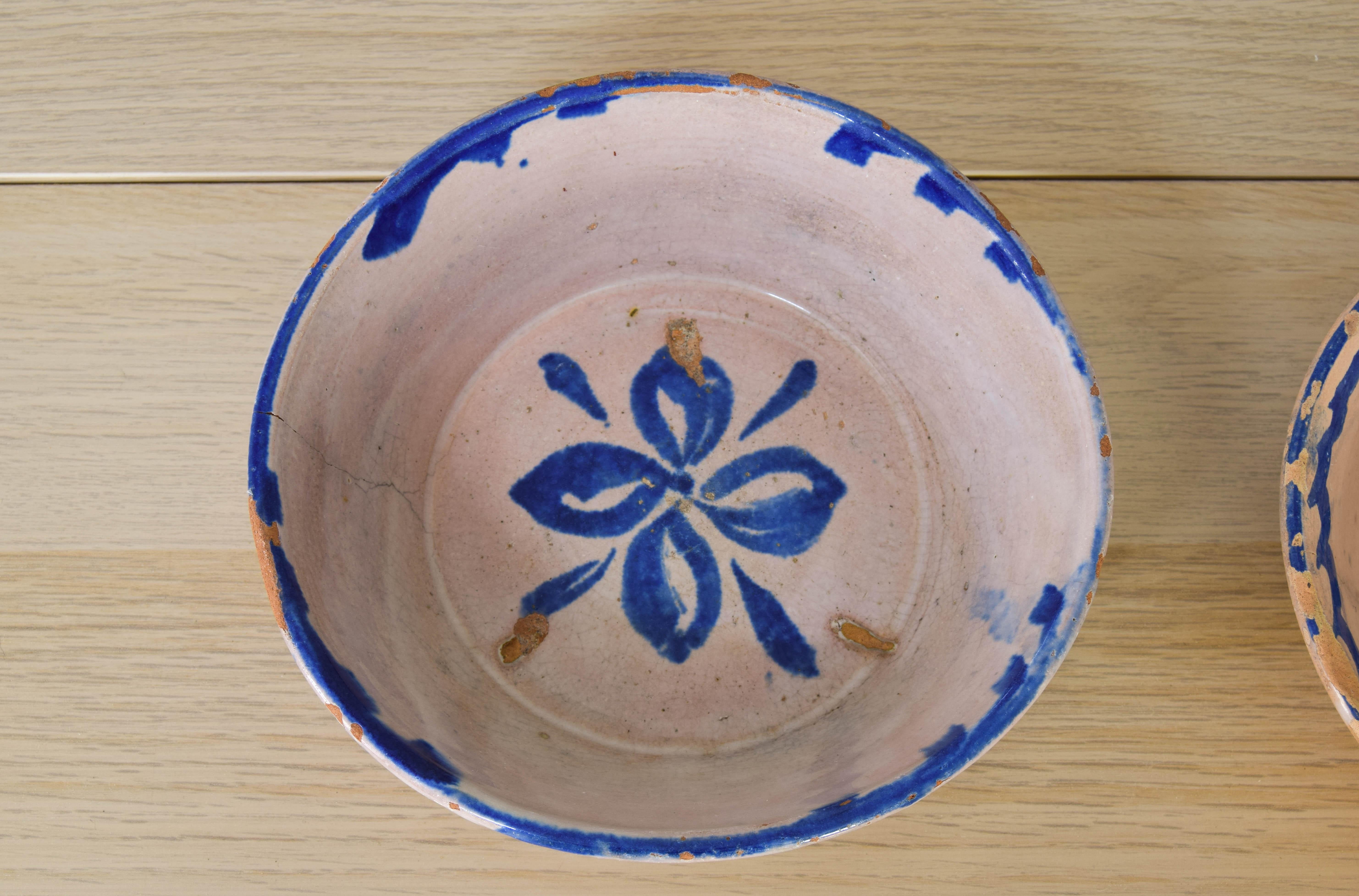 Antique Handmade Terracotta Ceramic Lebrillos Bowls Fajalauza, Granada Spain XIX For Sale 5