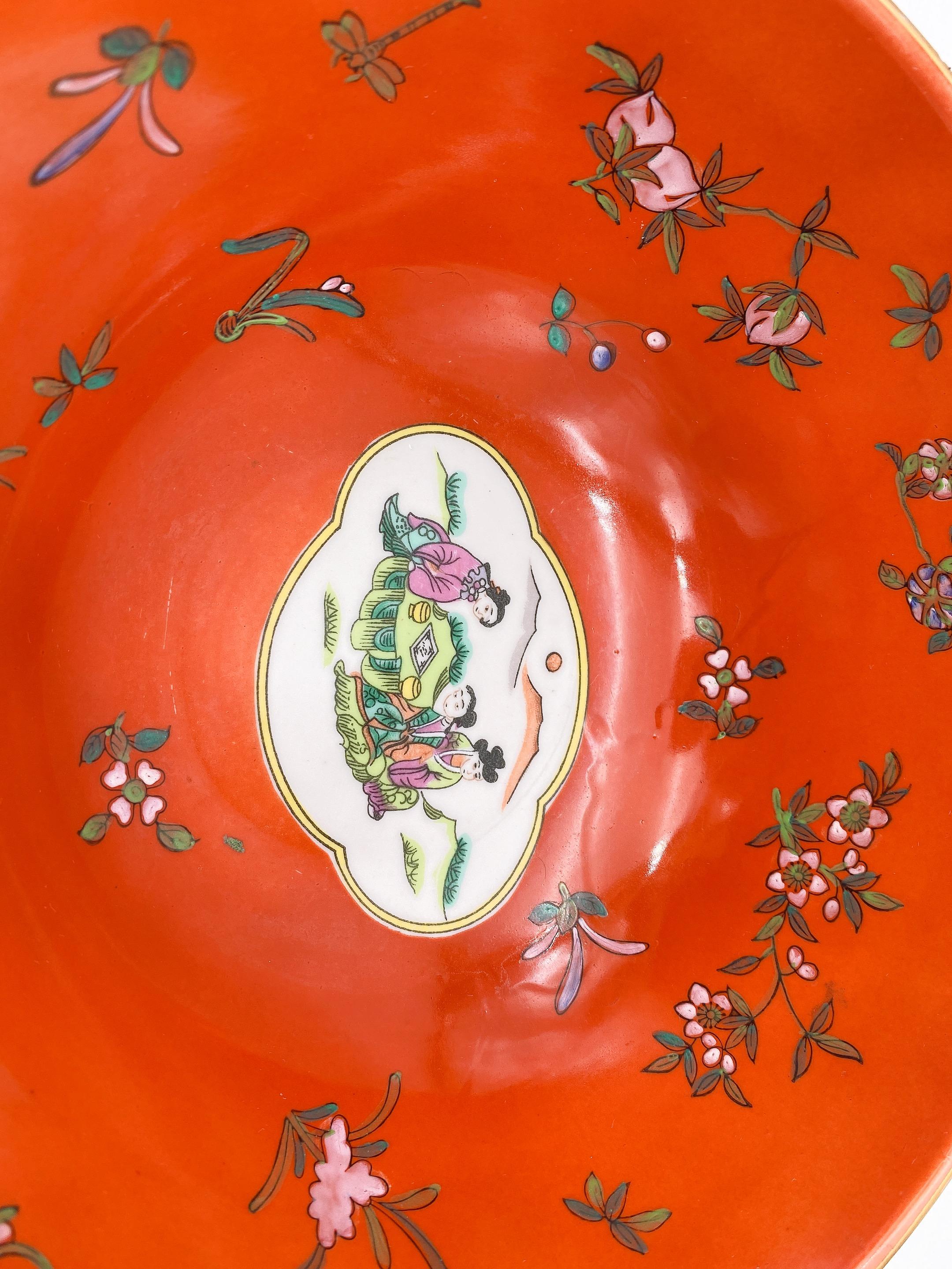 Exportation chinoise Bol ancien en porcelaine chinoise Famille Rose peint à la main en vente