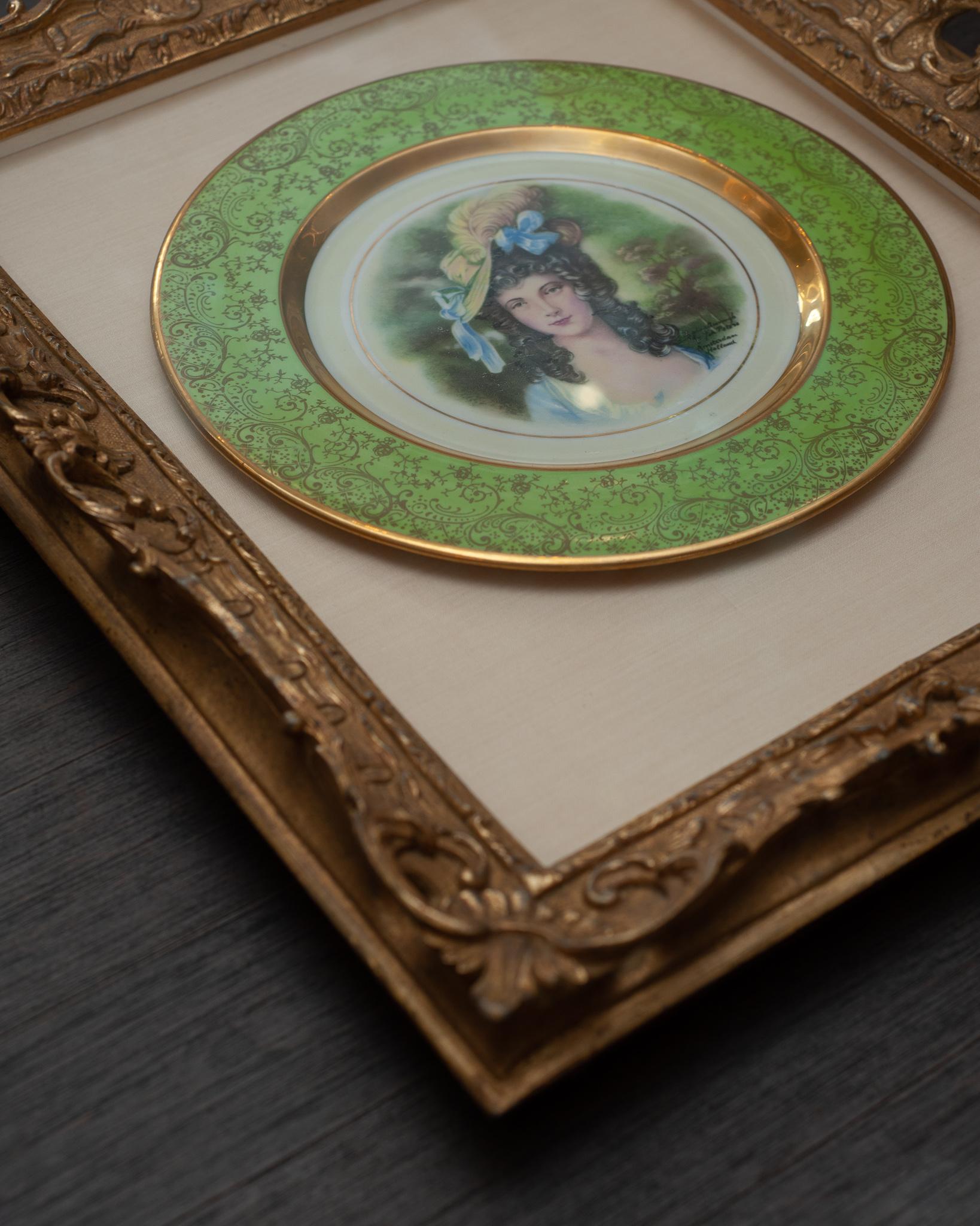 Dutch Antique Handpainted Osborne China Plate Mounted in Gold Gilt Carved Wood Frame For Sale
