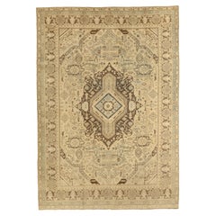 Retro Handwoven Persian Area Rug Tabriz Design