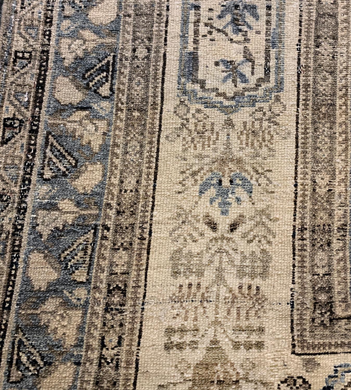 Hand-Woven Antique Handwoven Persian Malayer Wool Rug For Sale