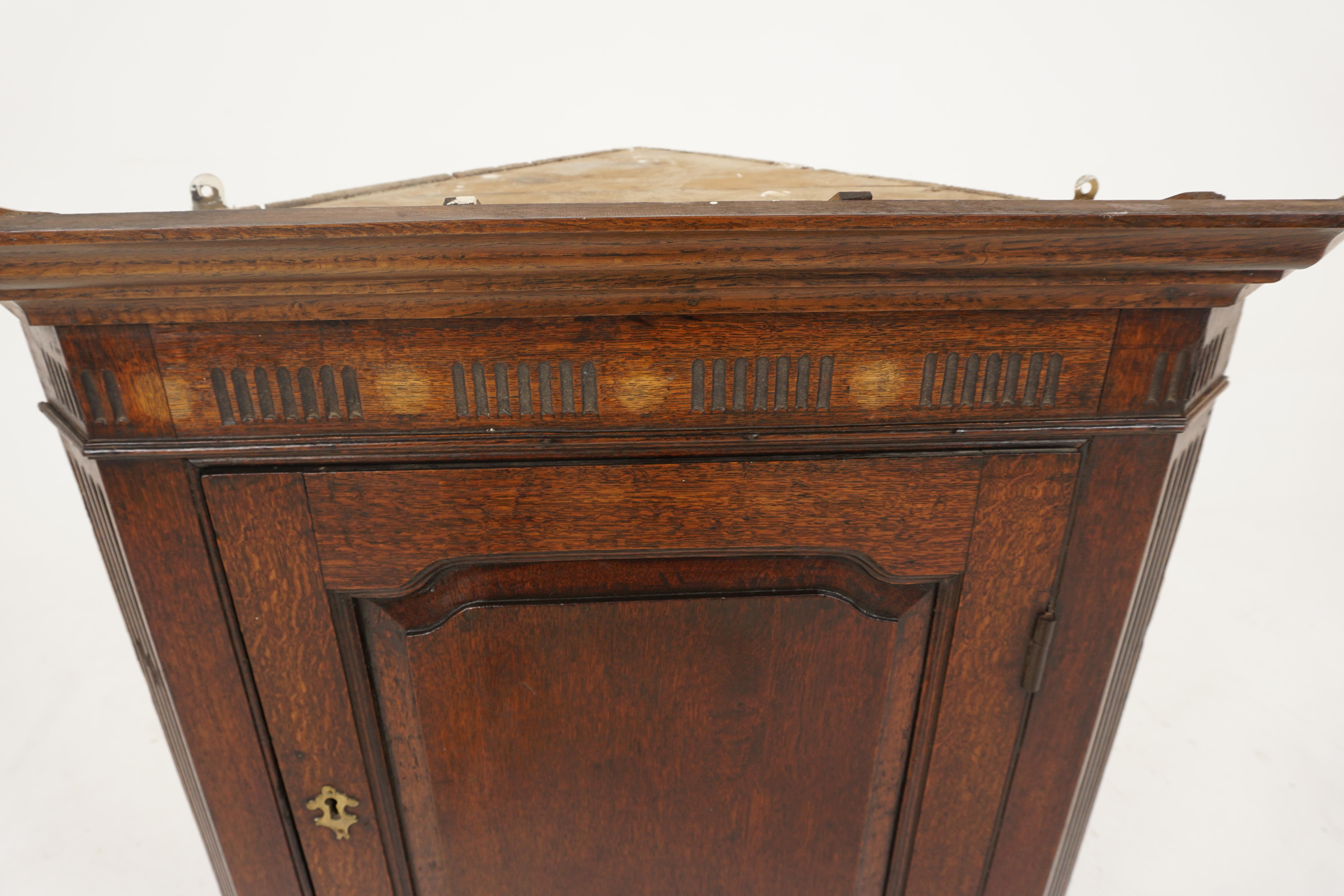 Antique Hanging Corner Cabinet, Georgian, Inlaid, Oak, Scotland 1830, H263 In Good Condition For Sale In Vancouver, BC