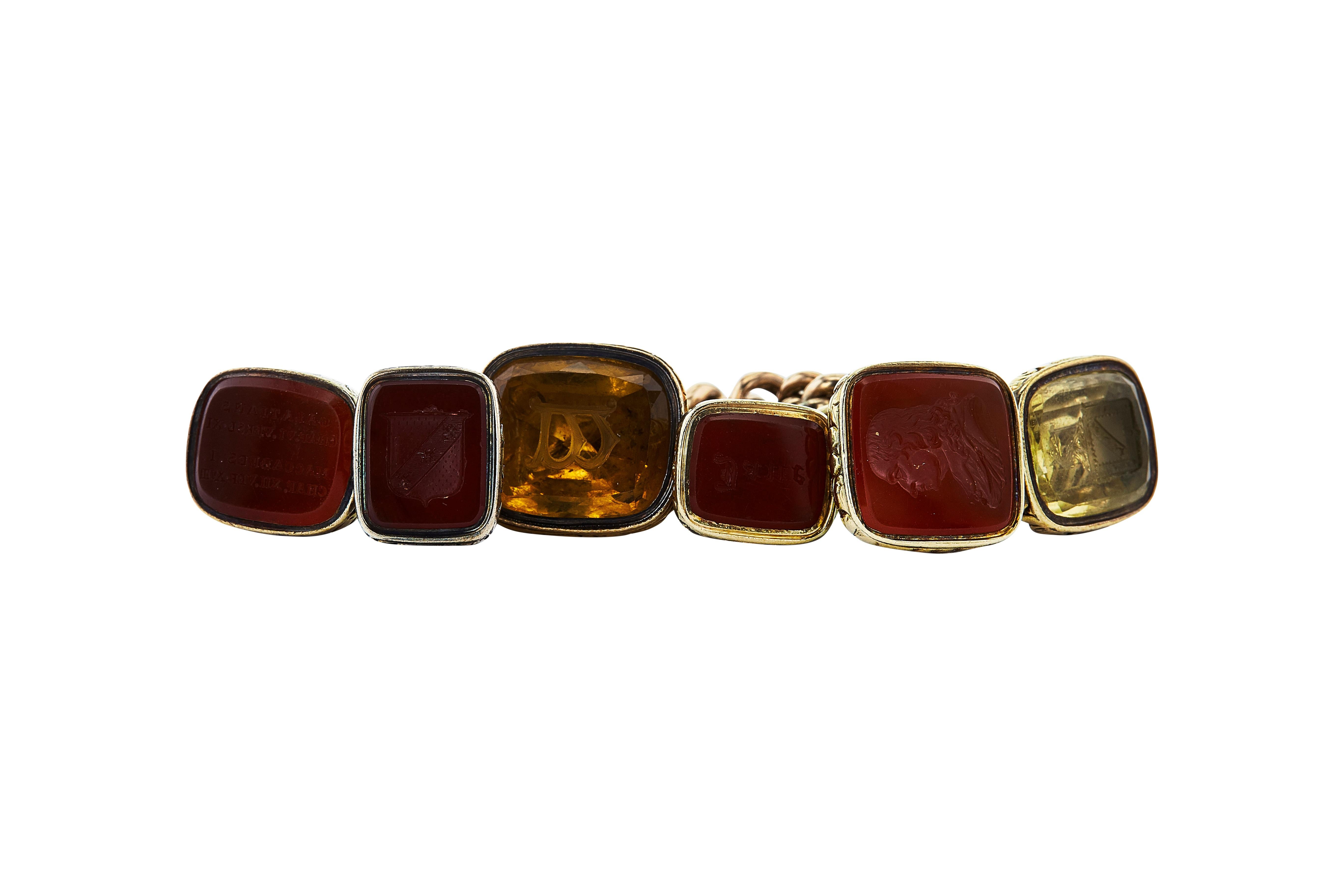 Antikes Hartstein-Intaglio-Charm-Armband (Viktorianisch)