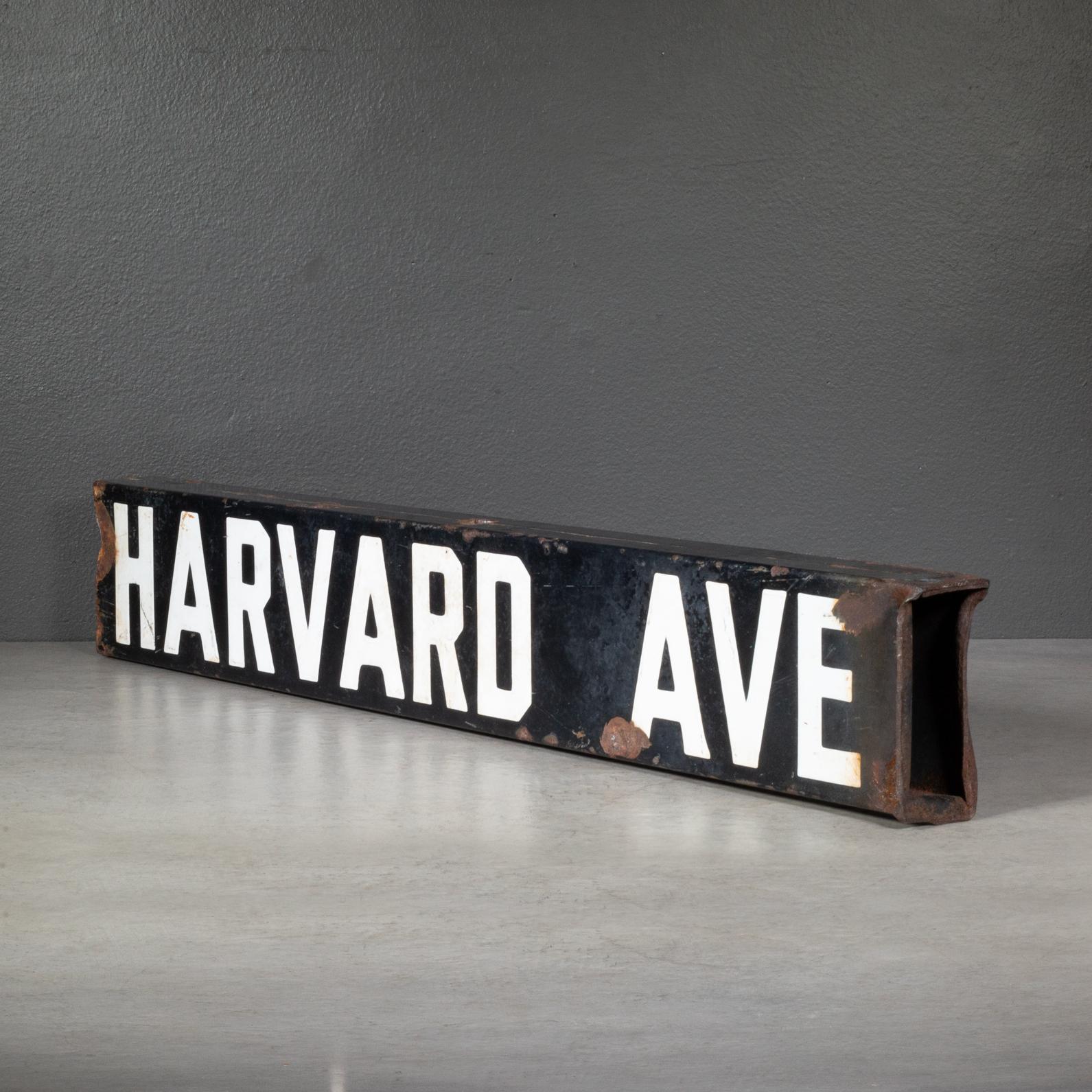 Industriel Ancienne enseigne en porcelaine de Harvard Ave., vers 1900-1910 en vente