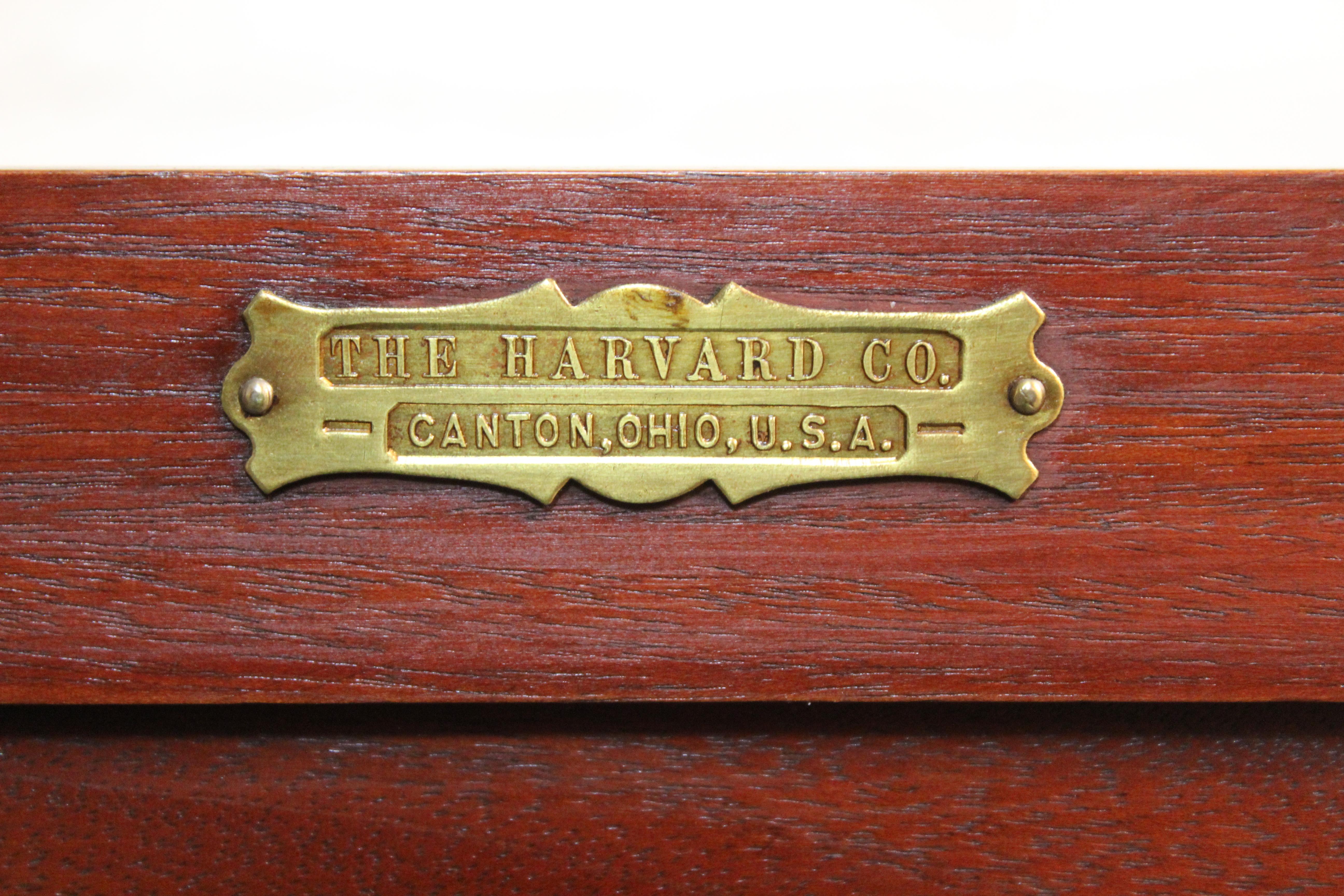 Antiker Harvard Company Zahnarztwagenschrank im Angebot 6