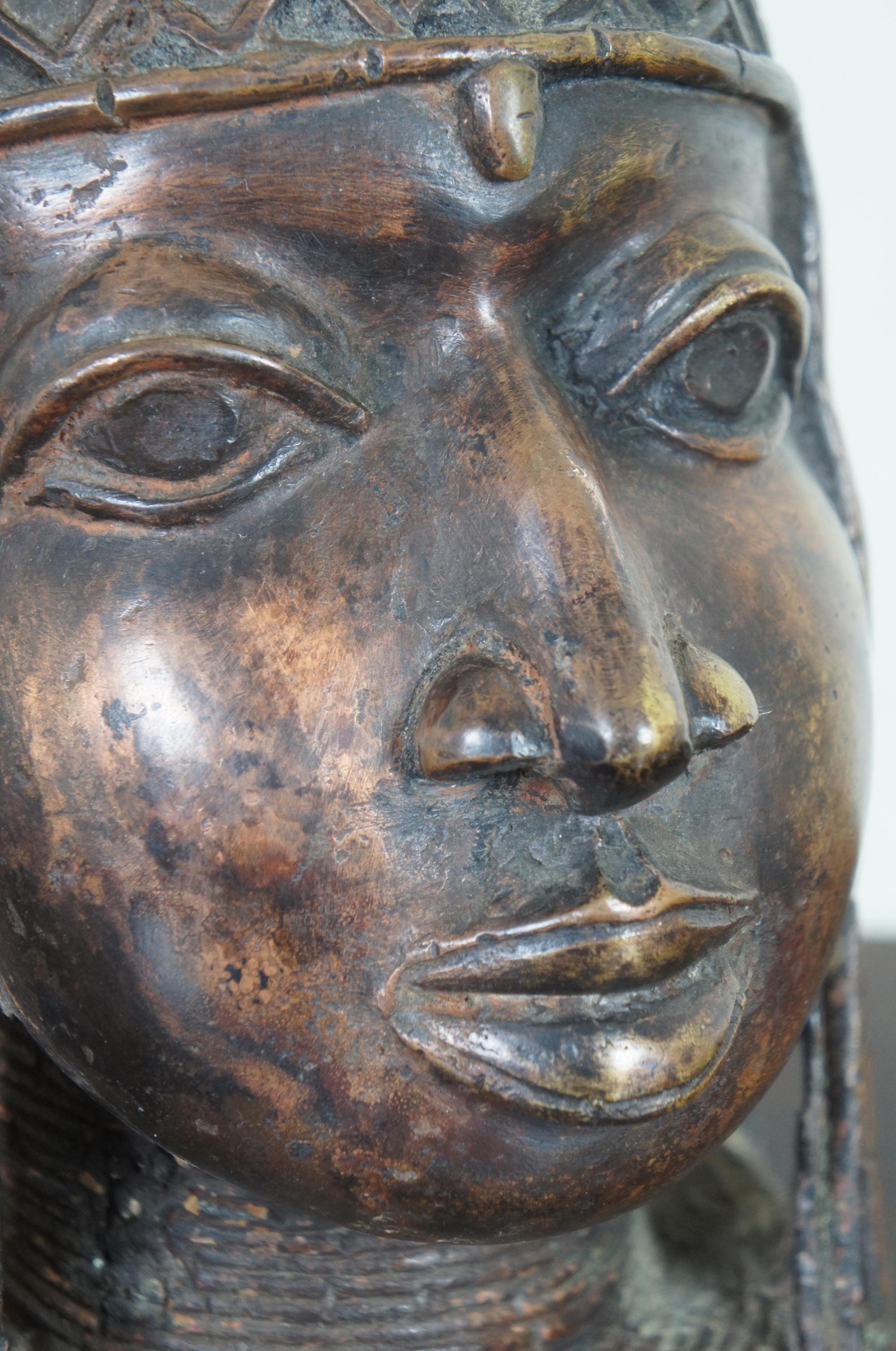 Antique Head of an Oba King Bronze Benin Sculpture African Tribal Altar Bust 4
