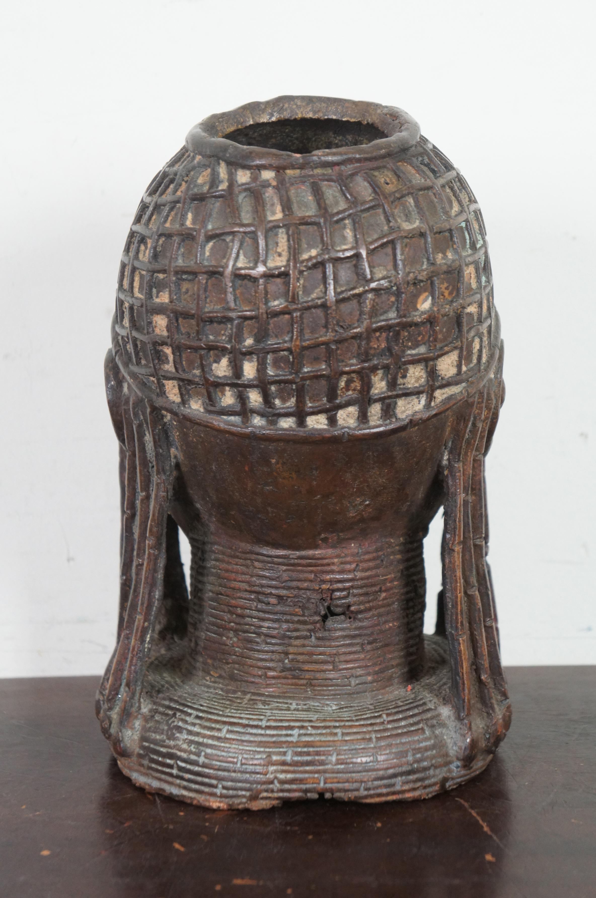 Antiquité Tête d'Oba Roi Bronze Benin Sculpture Africaine Tribale Buste d'Autel 1