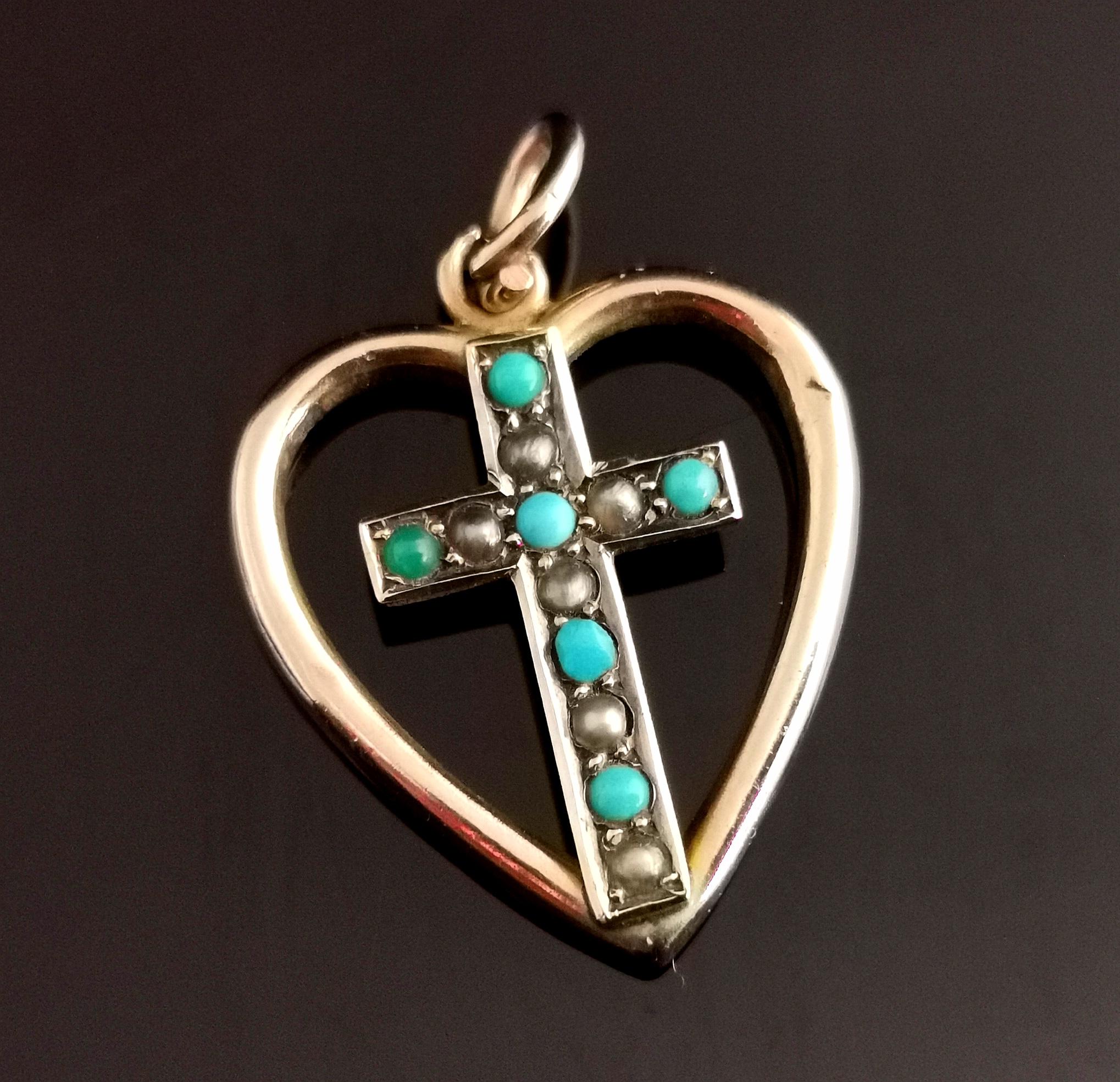 Pendentif ancien en forme de cœur et de croix, en or rose 9 carats, turquoise et perles naturelles 10