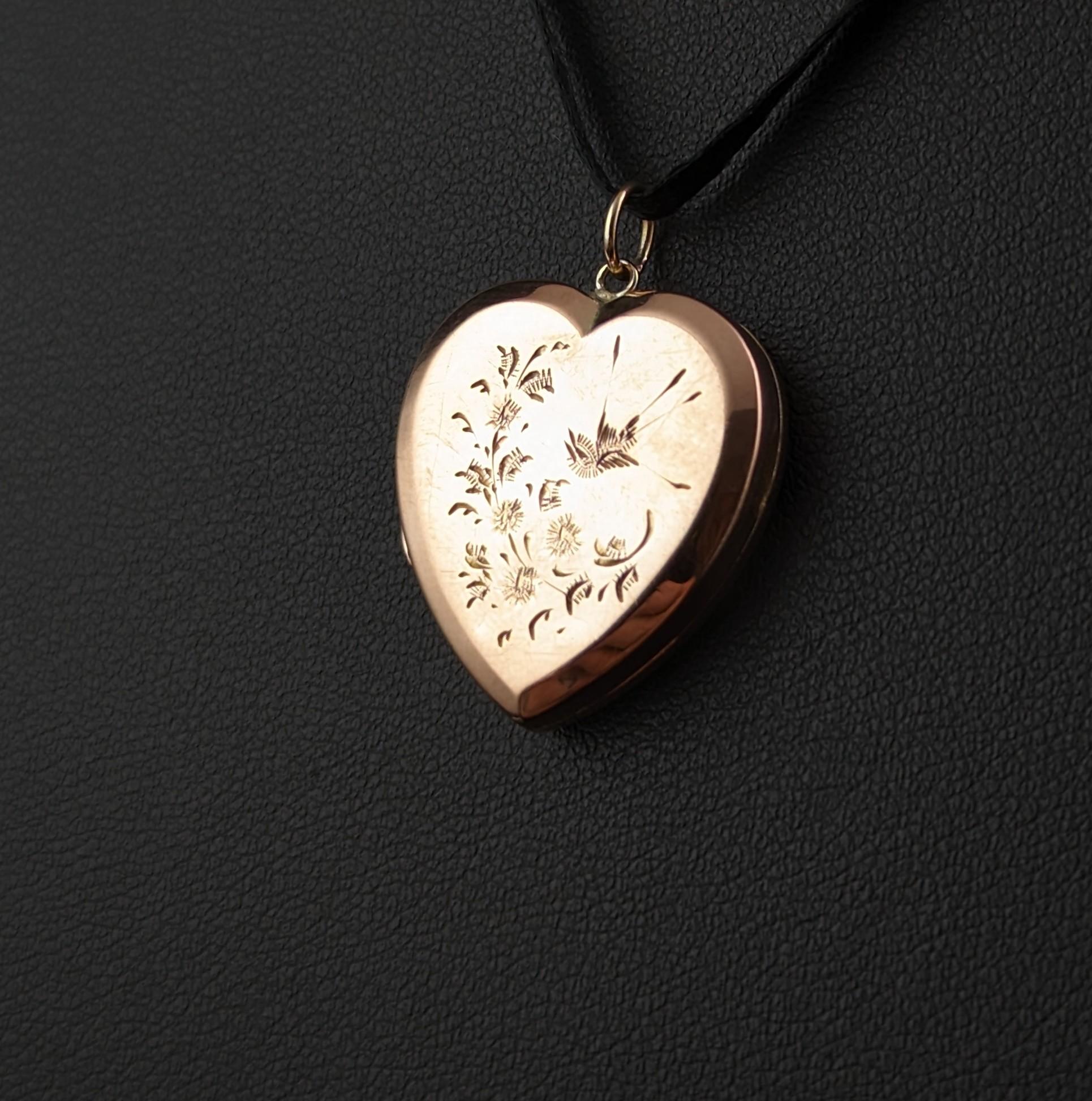 Women's Antique Heart Locket, 9k Gold Front and Back, Edwardian