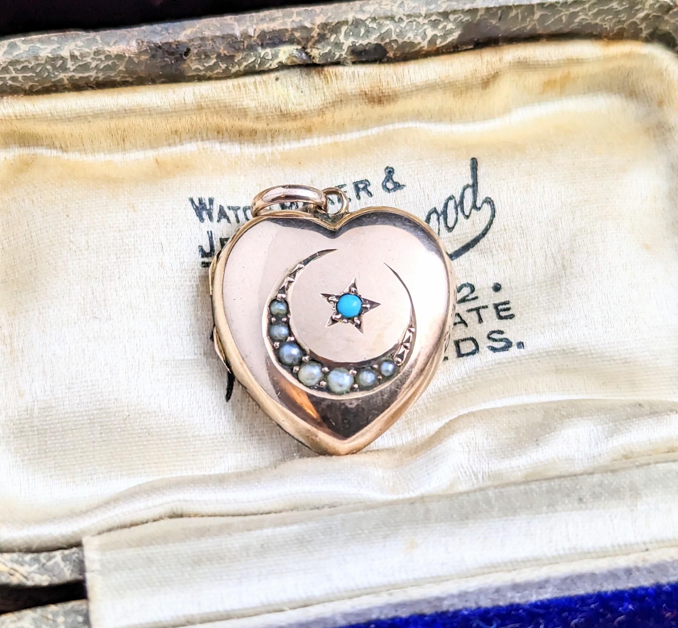 Antique Heart Locket, Crescent Moon and Star, 9k Gold Front and Back 6