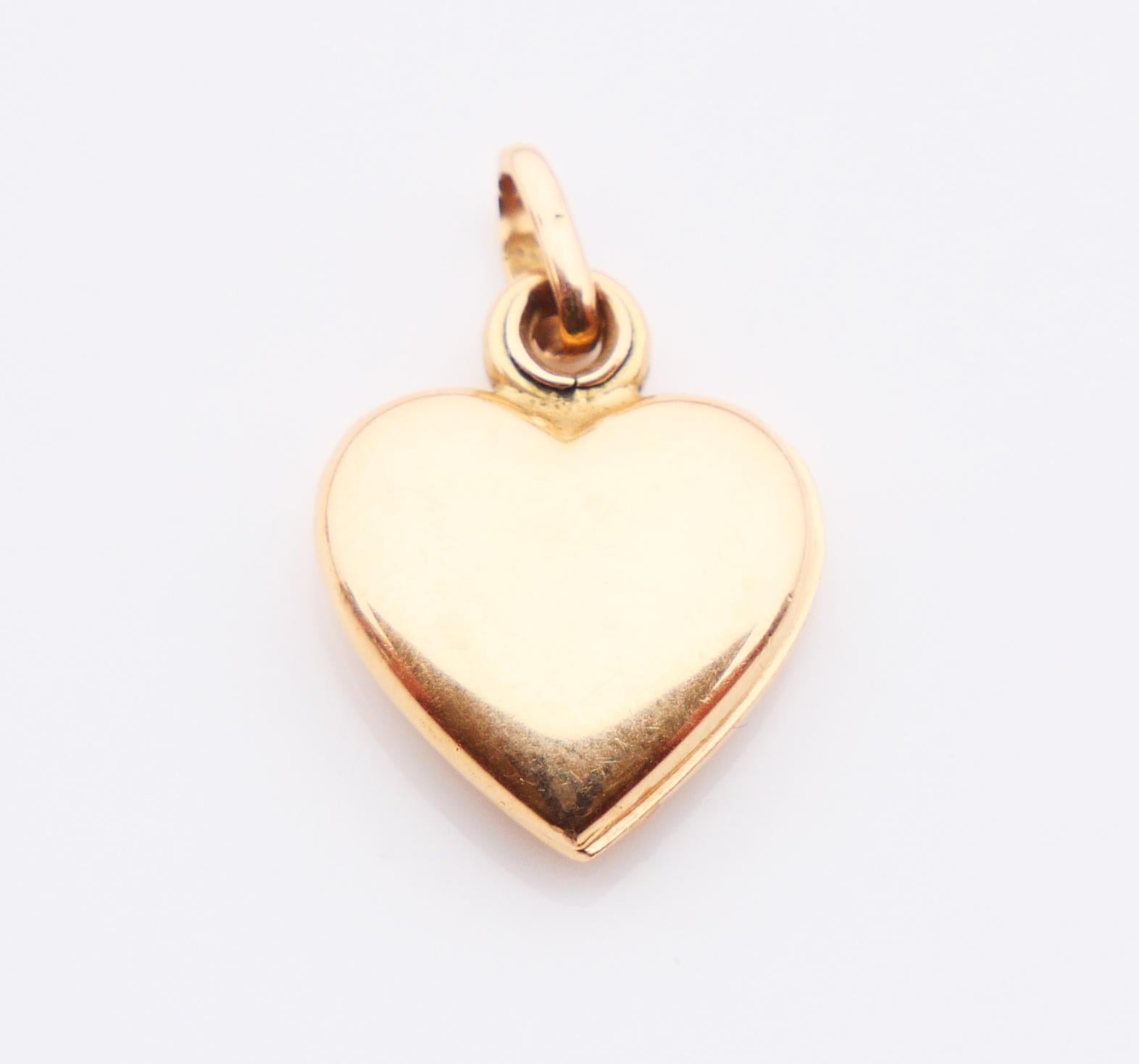 Art Deco Antique Heart Pendant Picture Locket solid 18K Yellow Gold / 3.1 gr