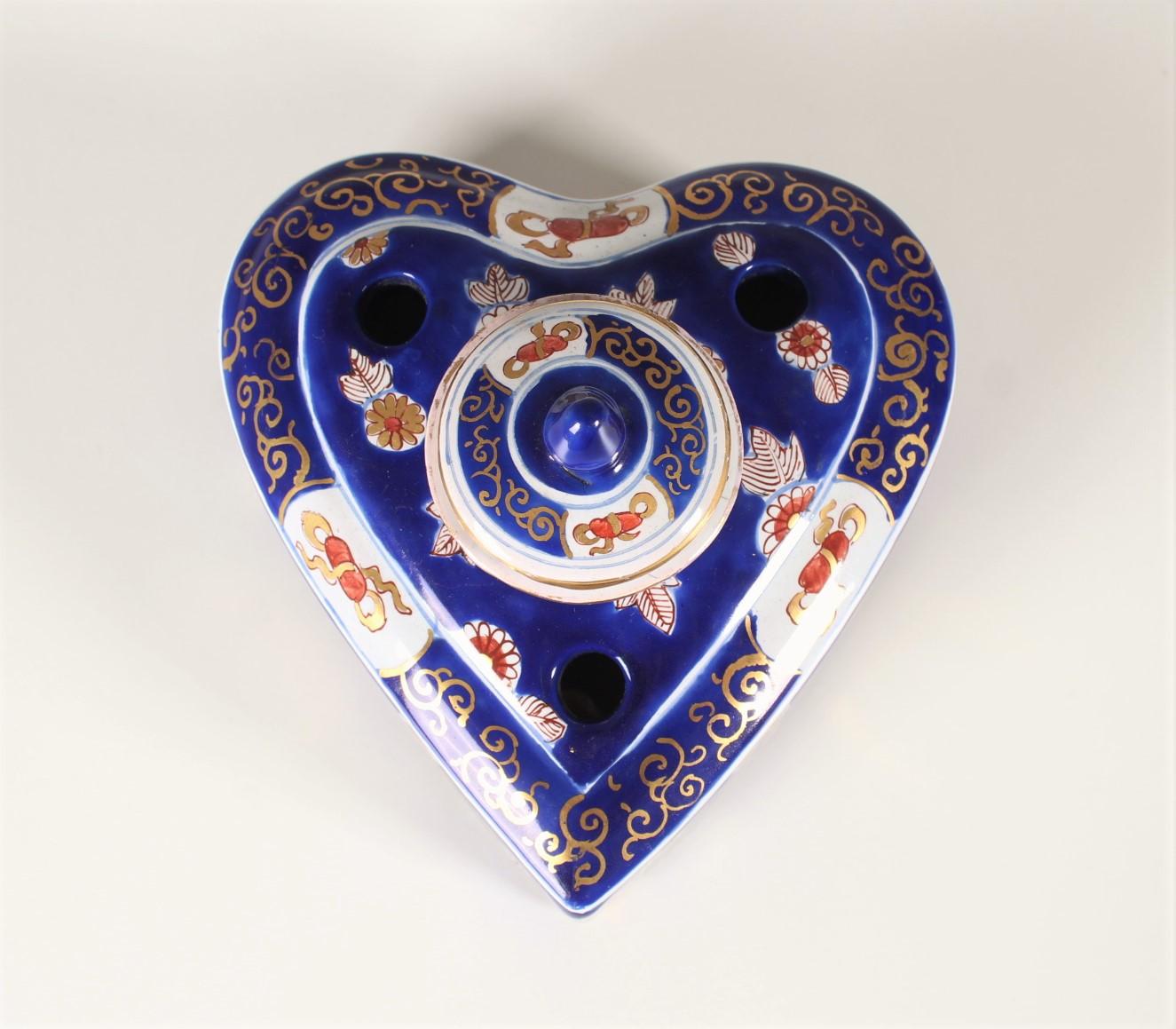 Hand-Painted Antique Fayence Inkwell By Henri Delcourt, 1925s, France, Monogram HDV For Sale