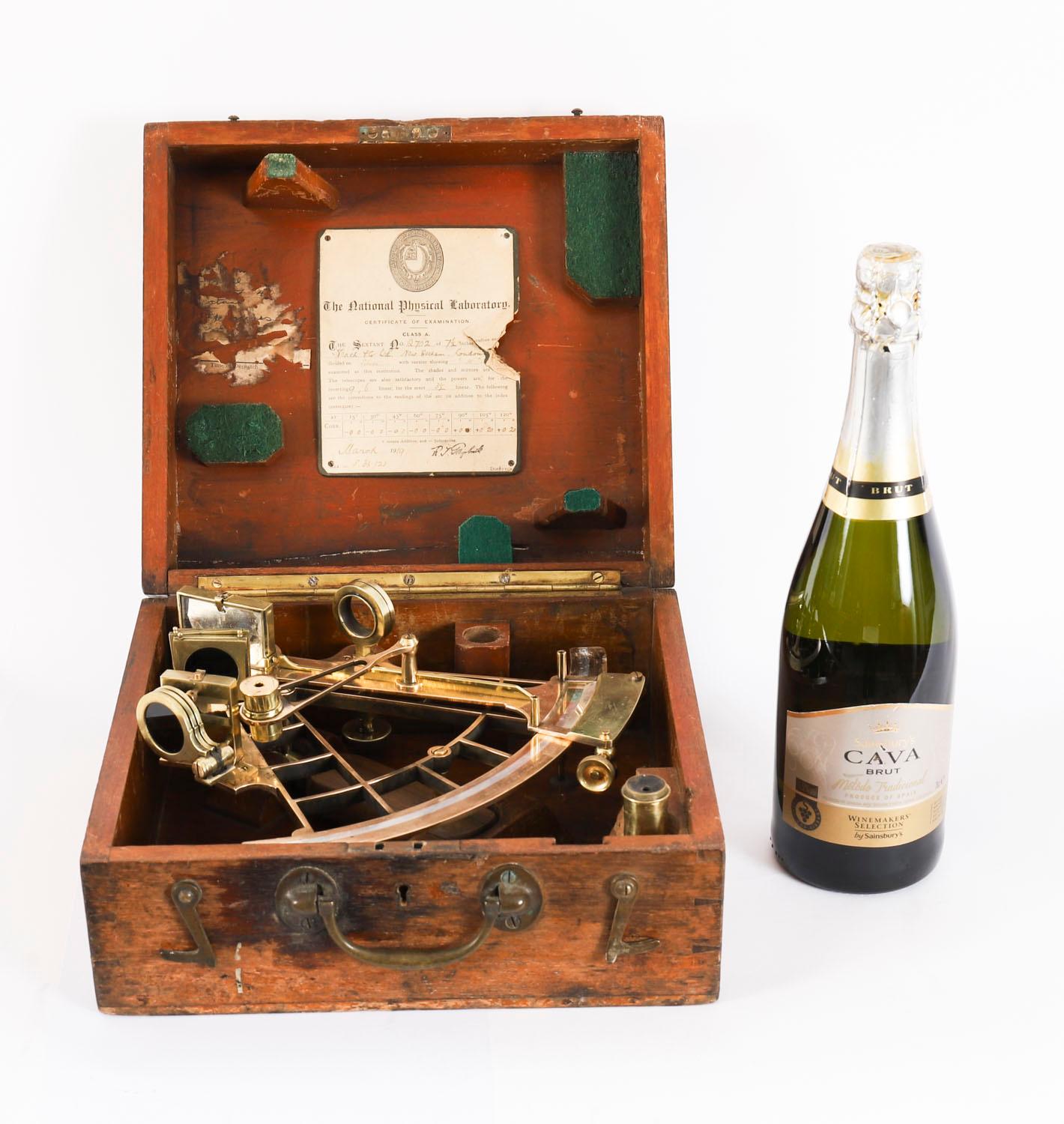 Sextant vernier ancien en laiton laqué Heath & Co 19ème siècle en vente 11