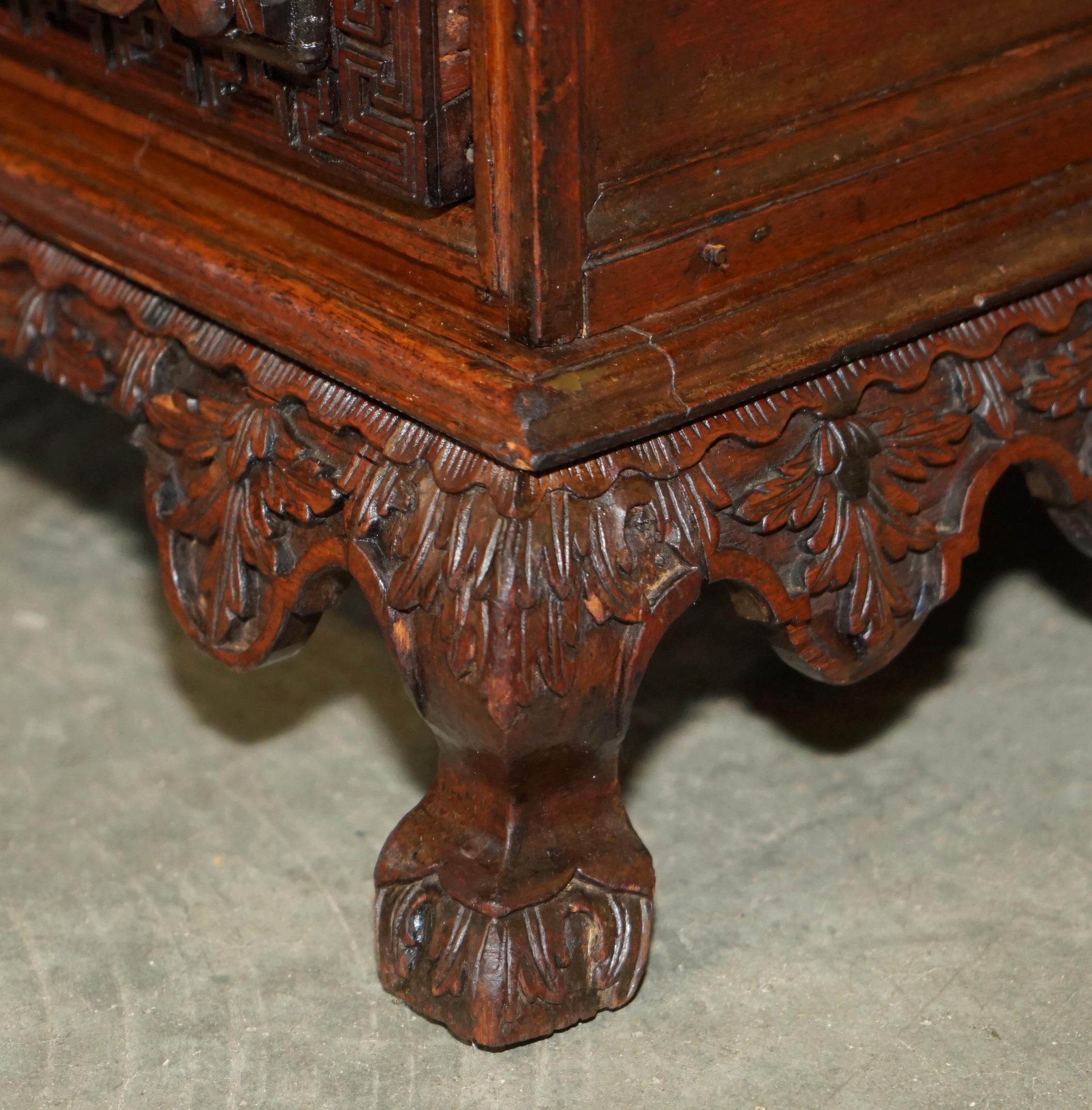 ANTiQUE HEAVILY CARVED INDONESIAN TWO OVER ONE CHEST OF DRAWERS GOOD TV STAND 2