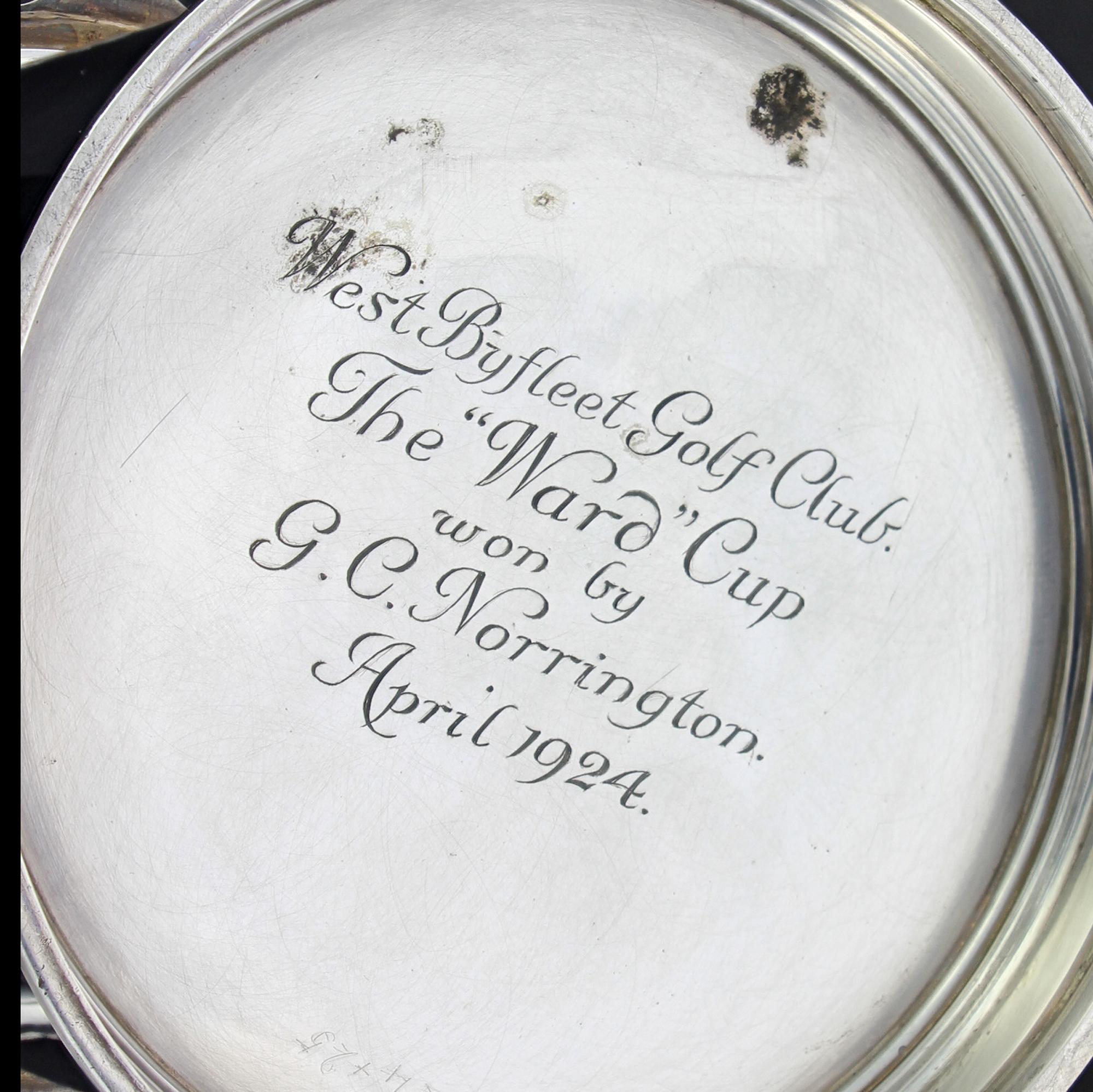 Sterling Silver Antique Heavy and Large Tankard, Thomas Bradbury & Sons, London, 1903 For Sale