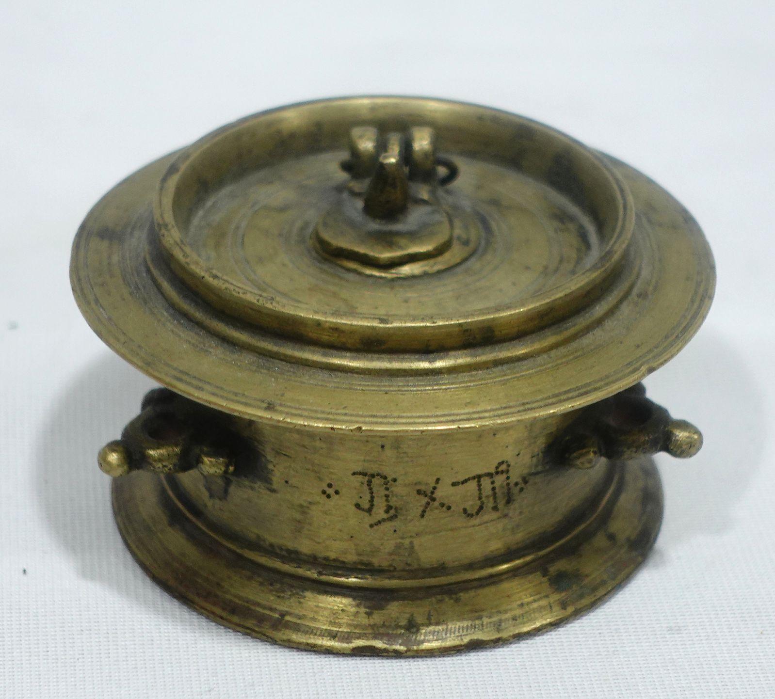 English Antique Heavy Brass Ink Pot with Sign, 18th Century For Sale